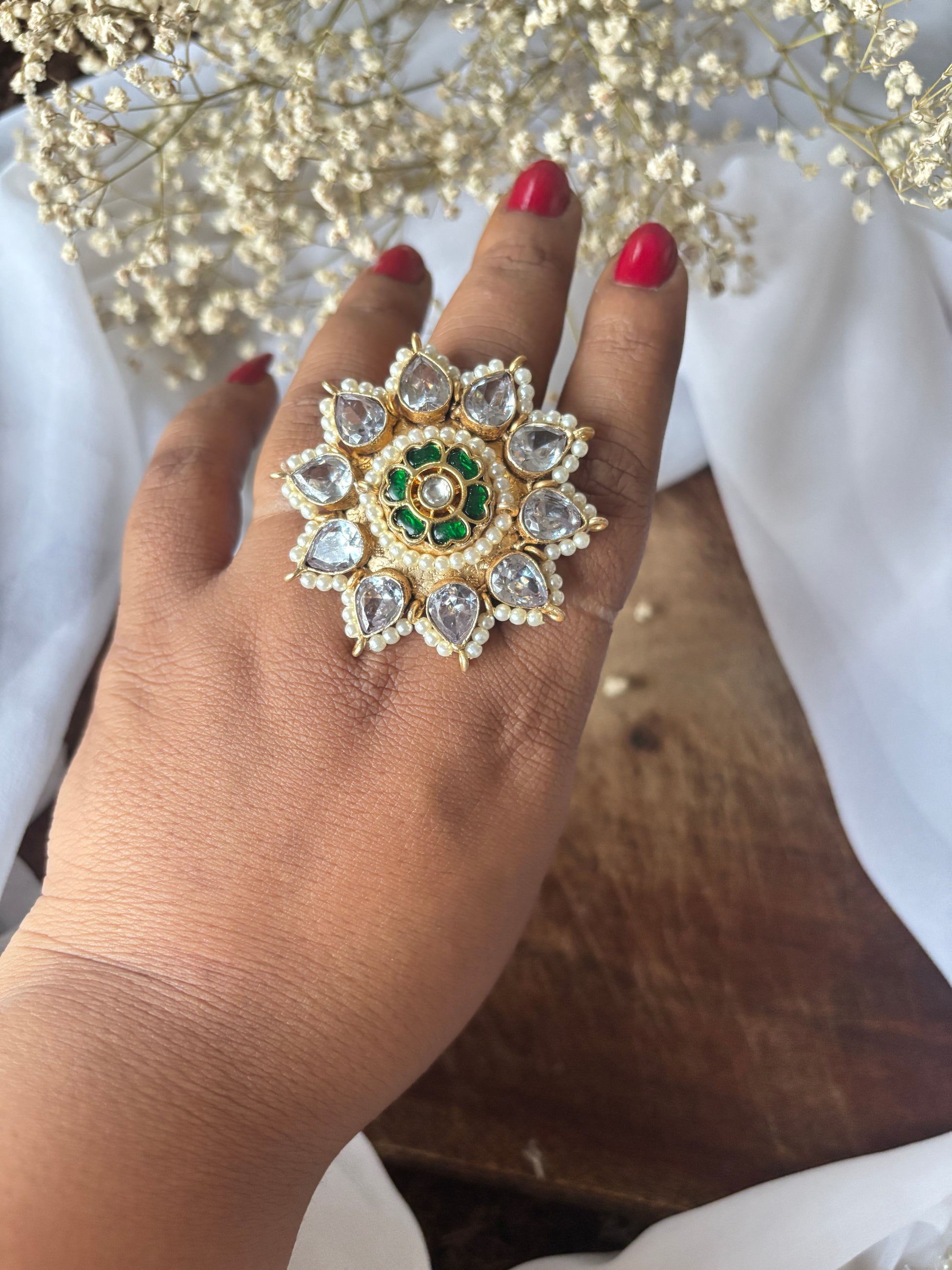 Hansika Pachi Kundan Ring Gehnacollections
