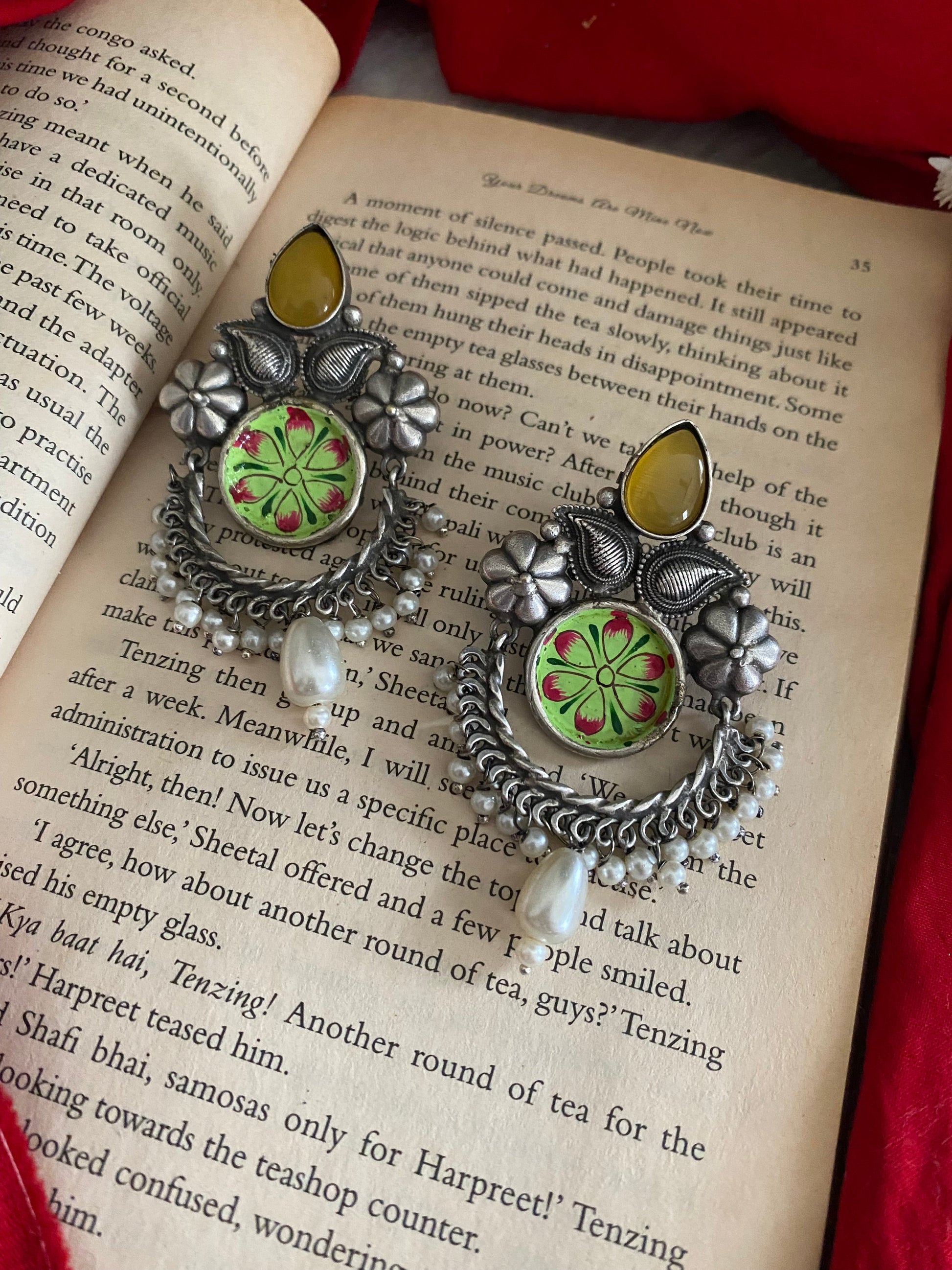 AISHANI CHANDBALI Gehnacollections