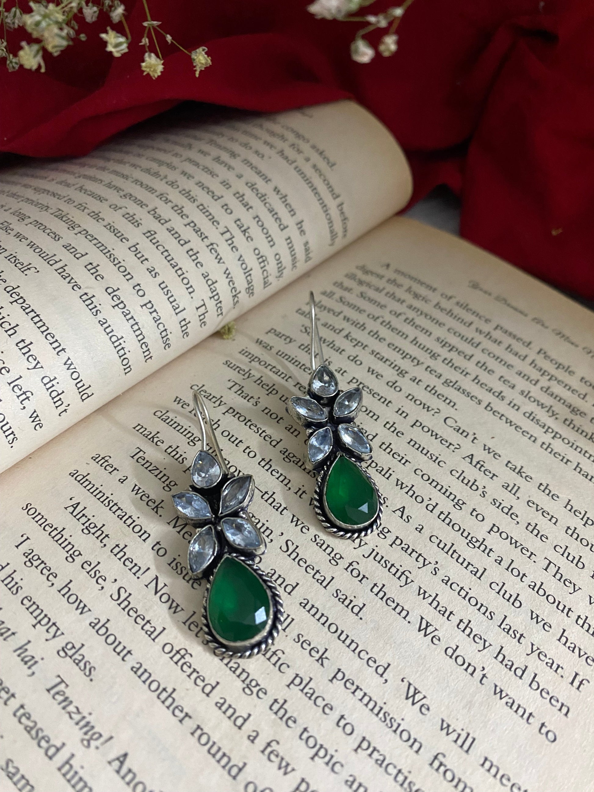 MAHI EARRINGS Gehnacollections