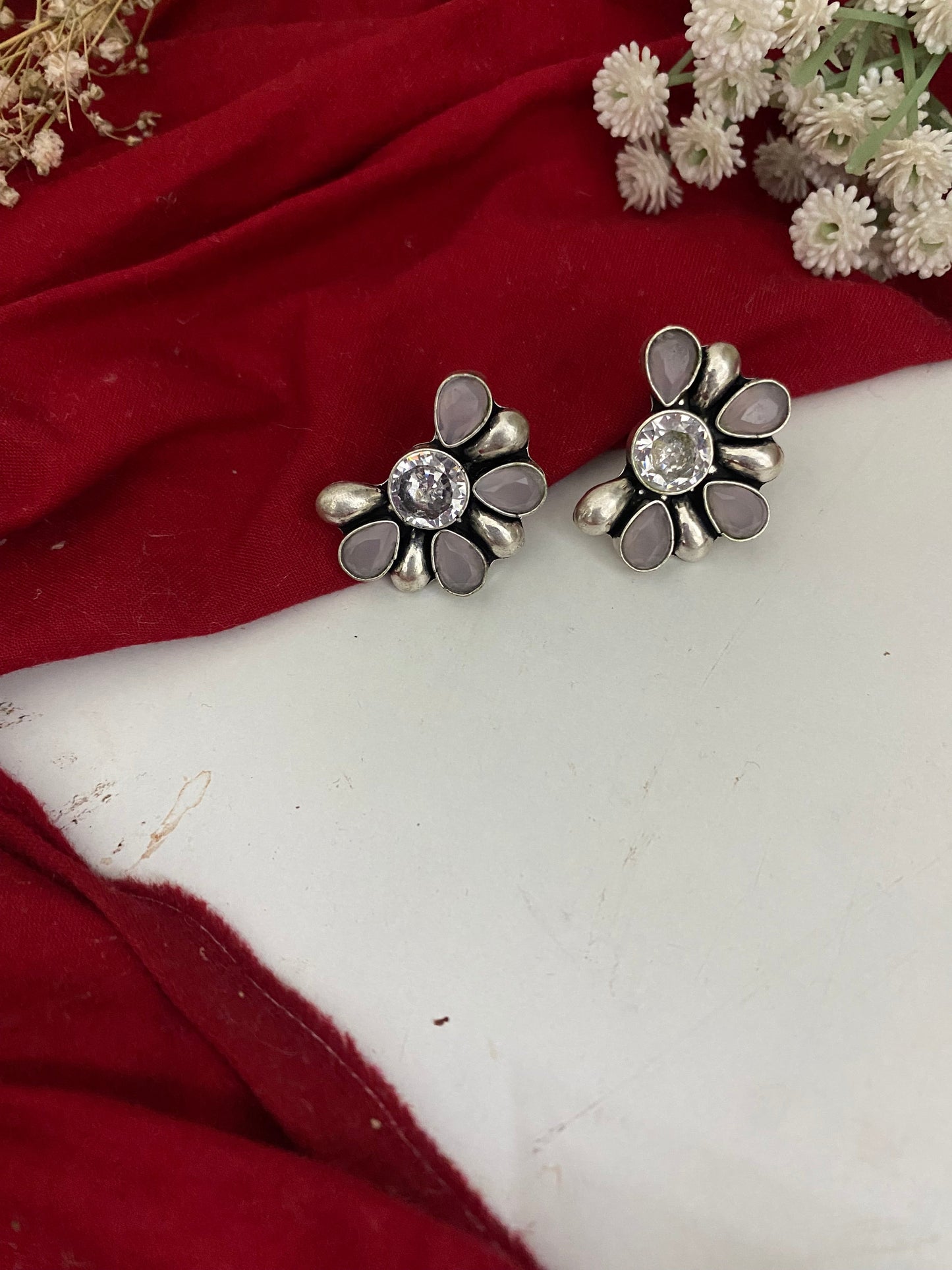 ABHIRA STUDS Gehnacollections