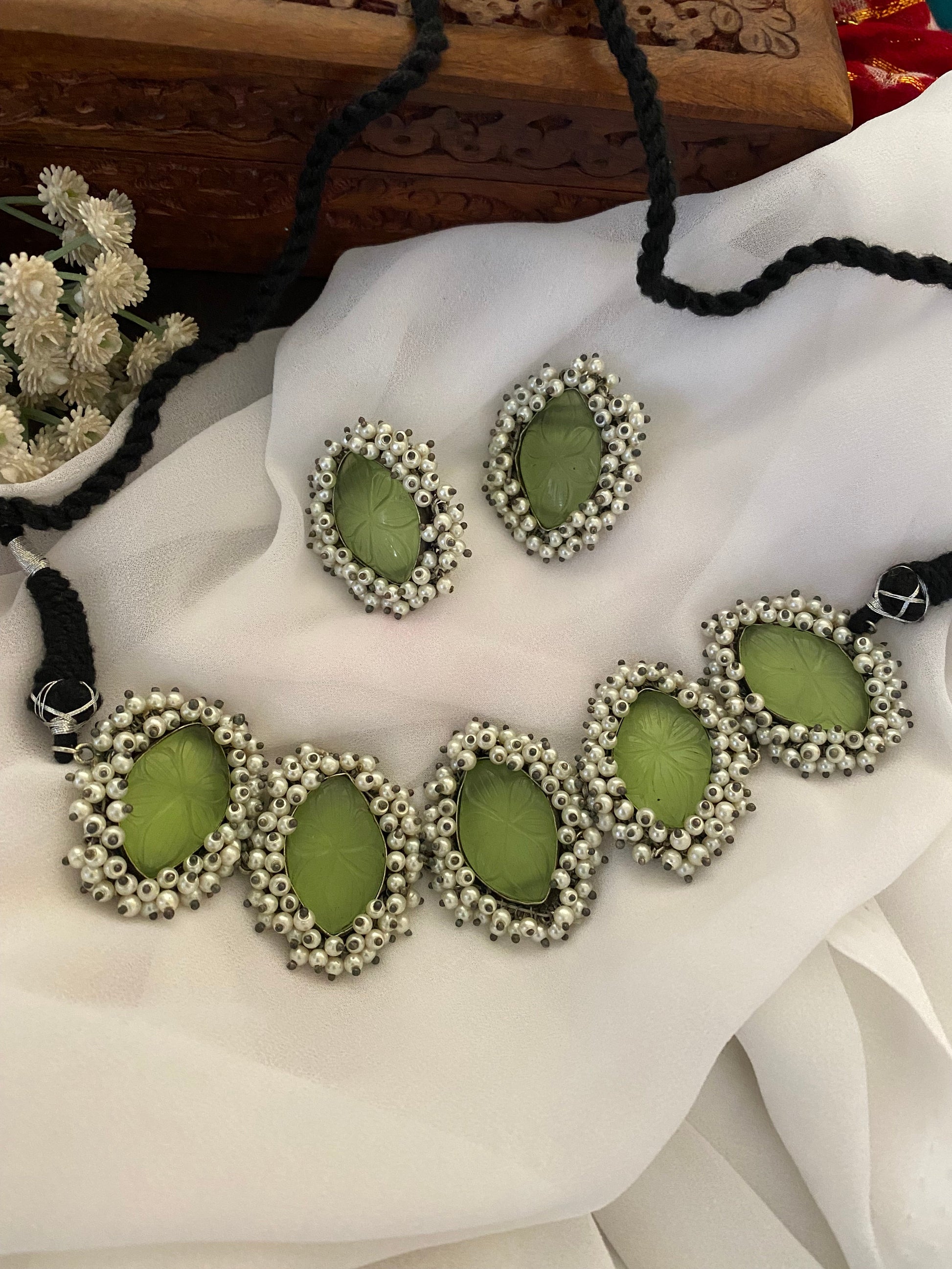 AKSHI CHOKER SET Gehnacollections