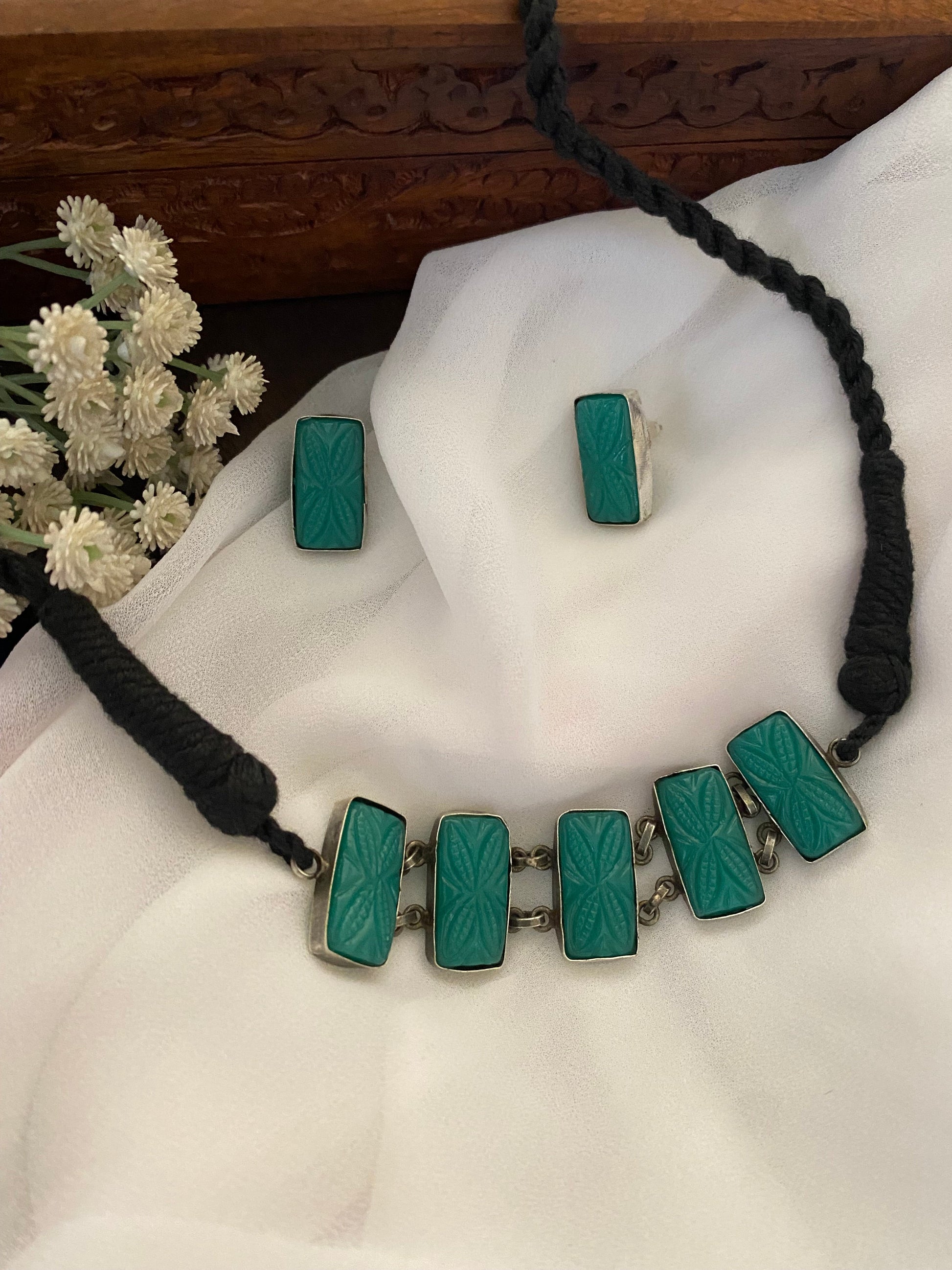 SARVI CHOKER SET Gehnacollections