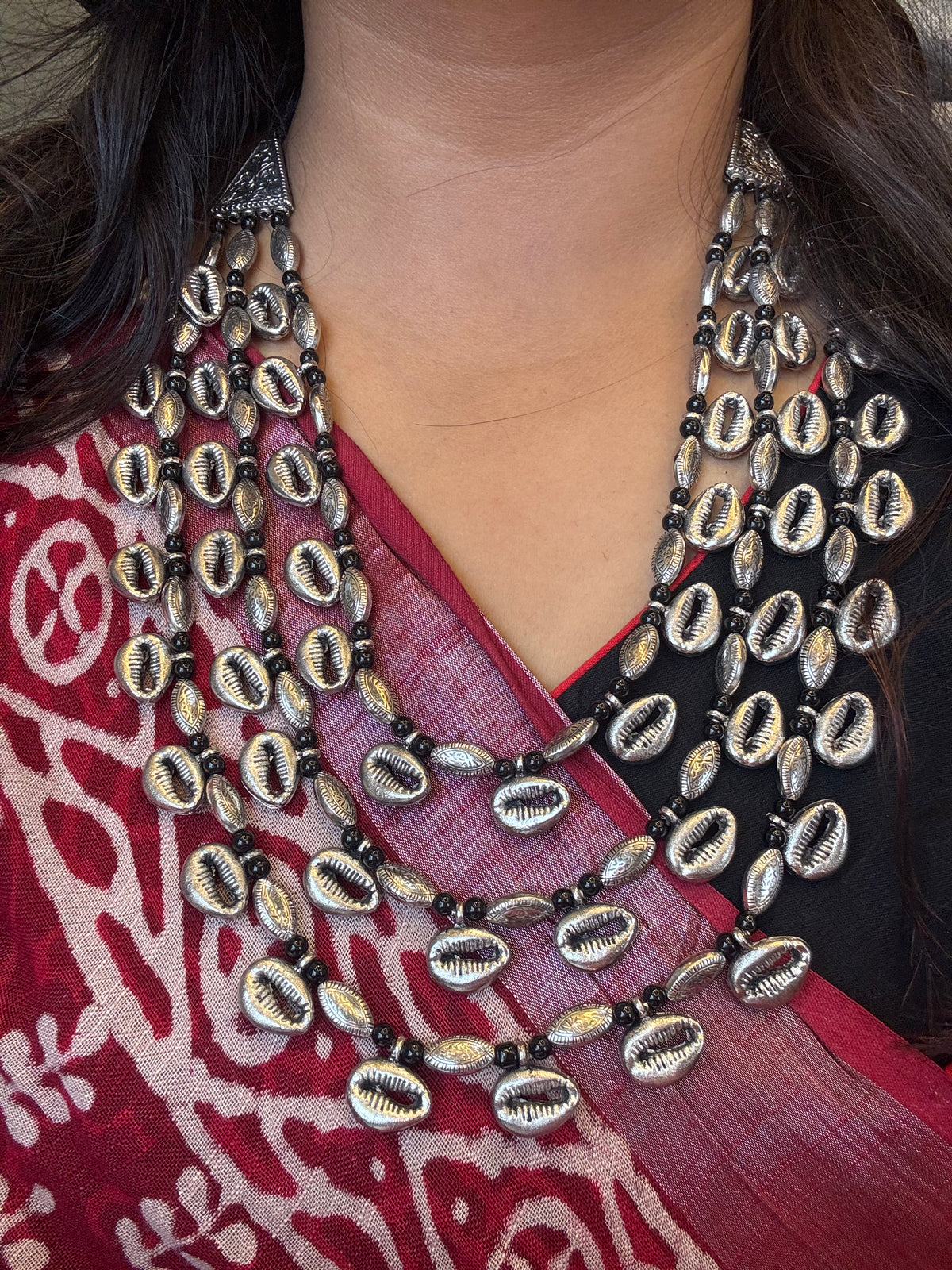 Aadhira Shell Necklace Gehnacollections