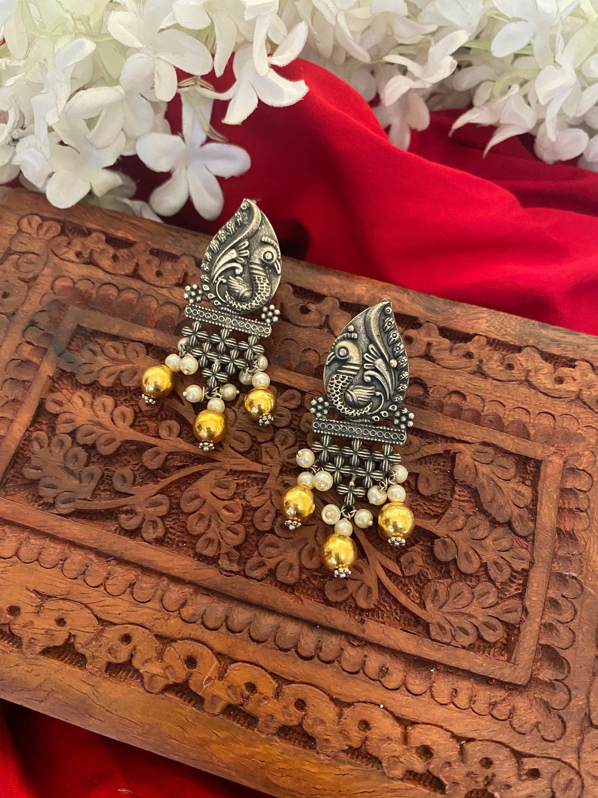 MOR DUAL TONE EARRINGS Gehnacollections