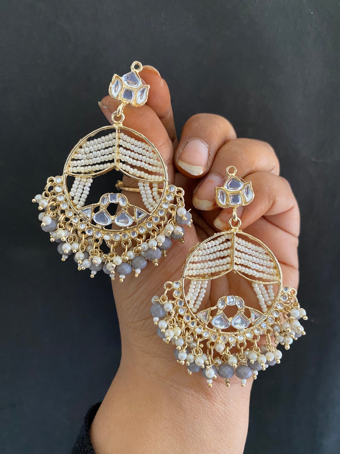 AFIRA CHANDBALI Gehnacollections