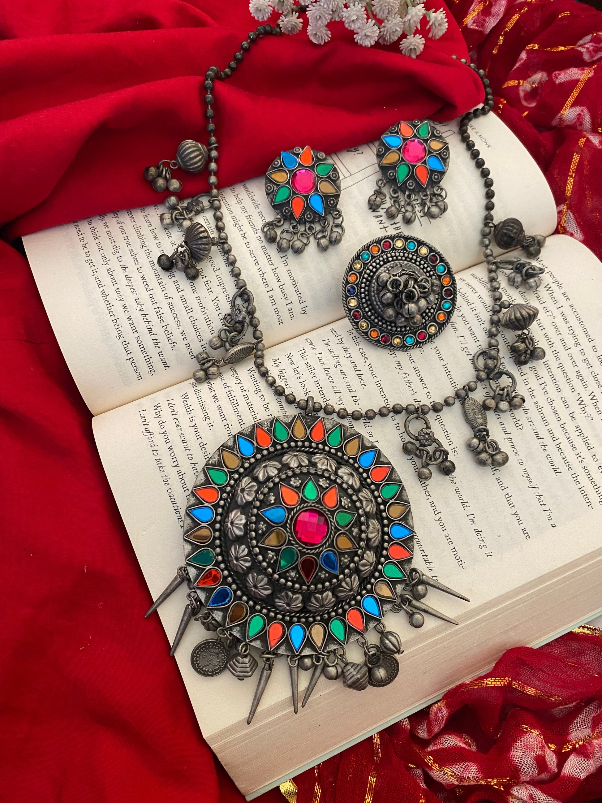 ROSHINI LONG NECKLACE SET Gehnacollections