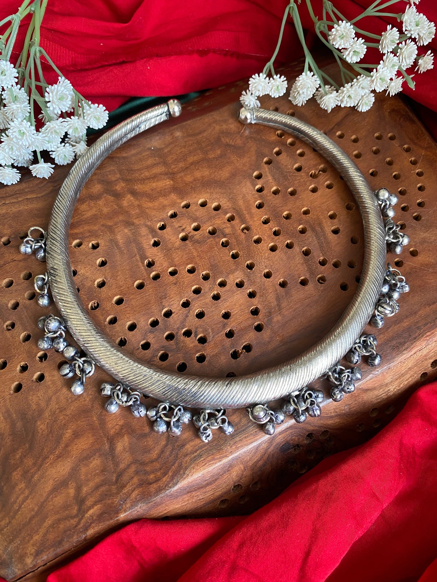 GHUNGHROO HASLI Gehnacollections