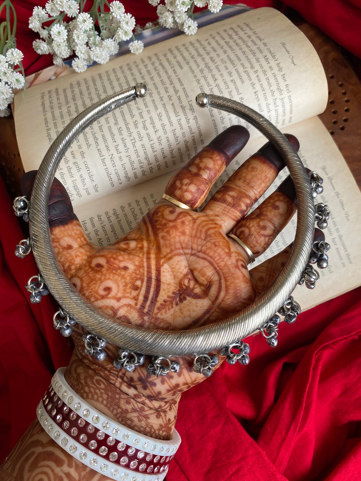 GHUNGHROO HASLI Gehnacollections