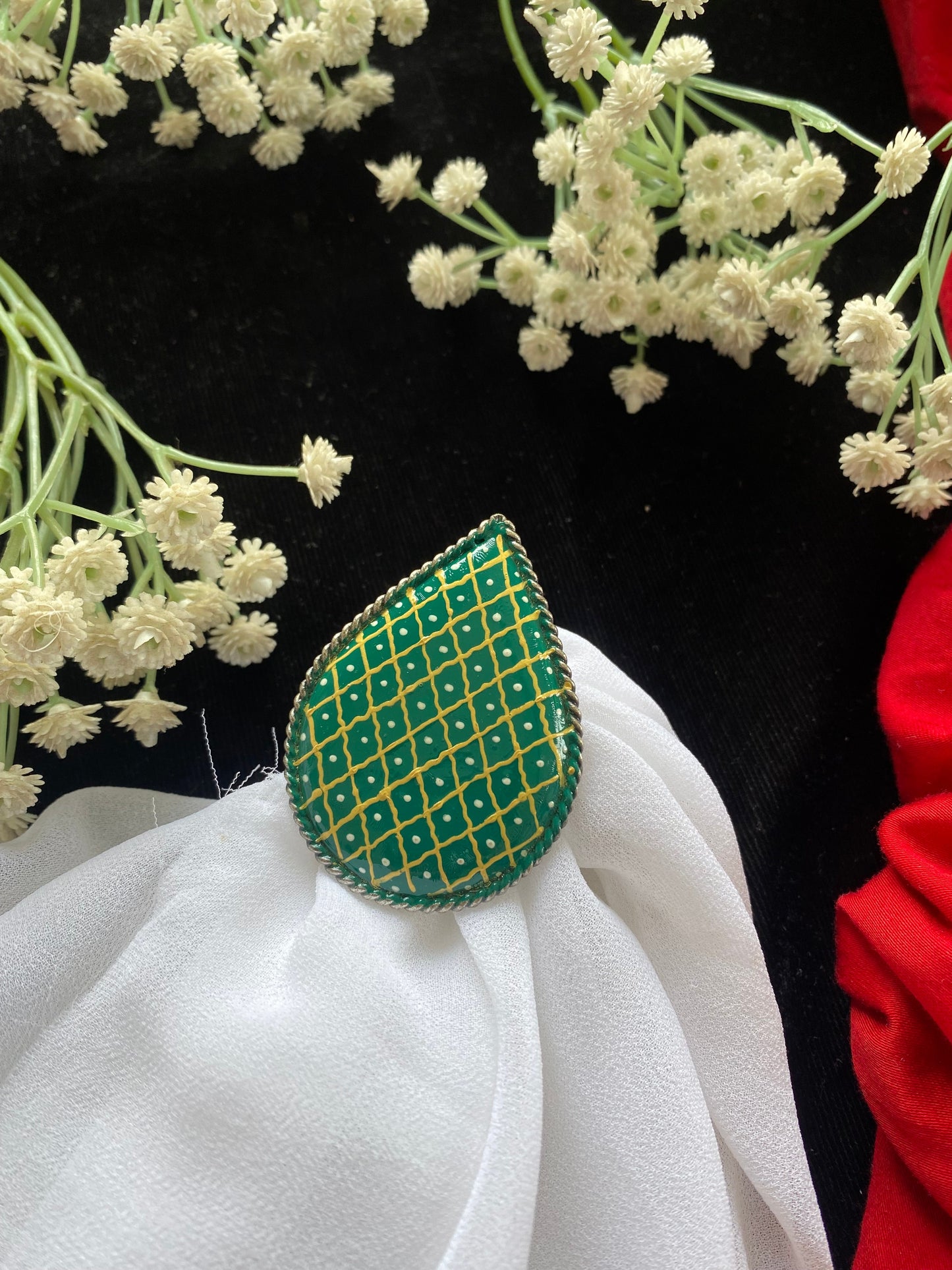 LEAF SHAPE RING Gehnacollections