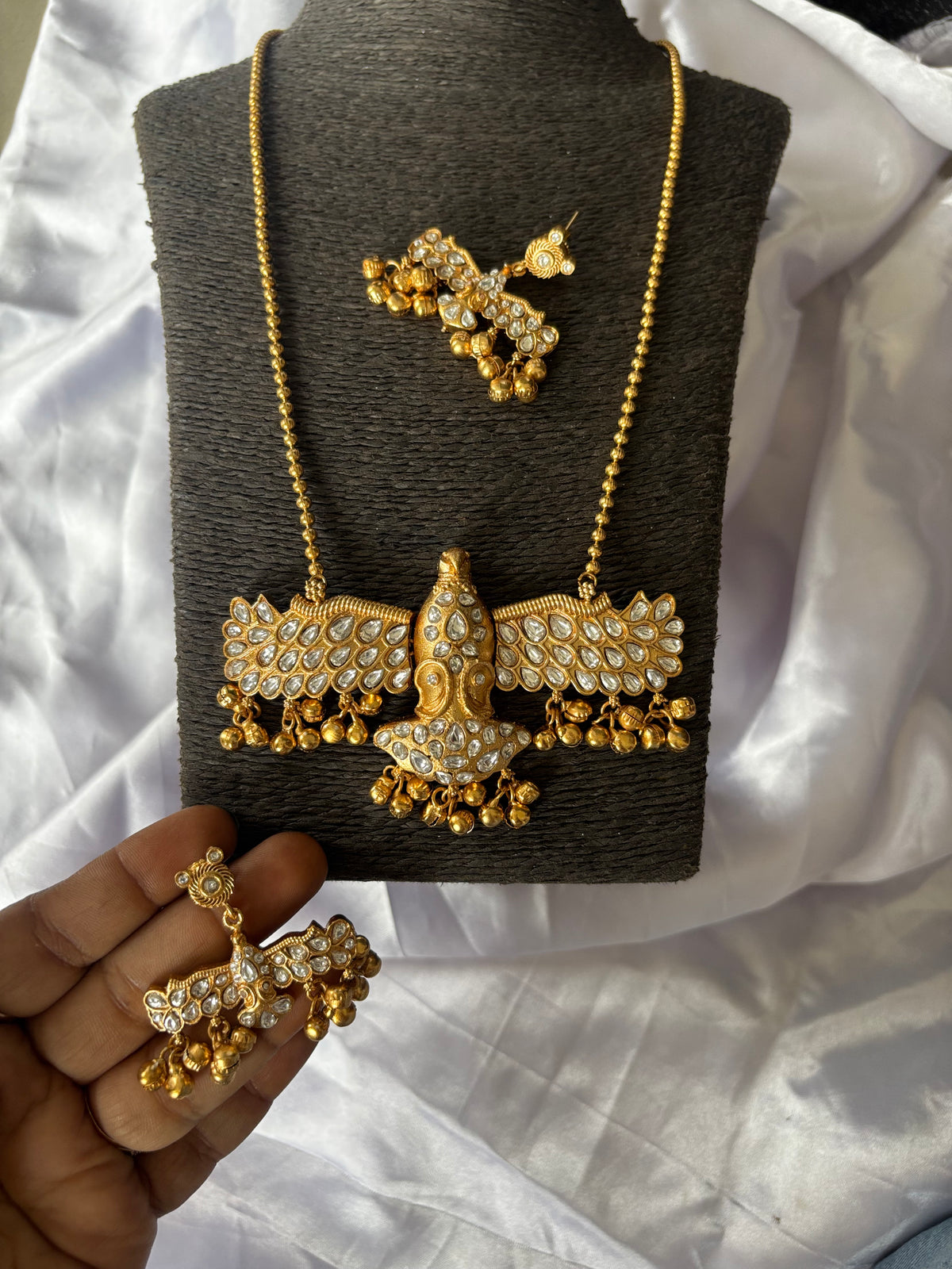 Eagle Necklace Set Gehnacollections