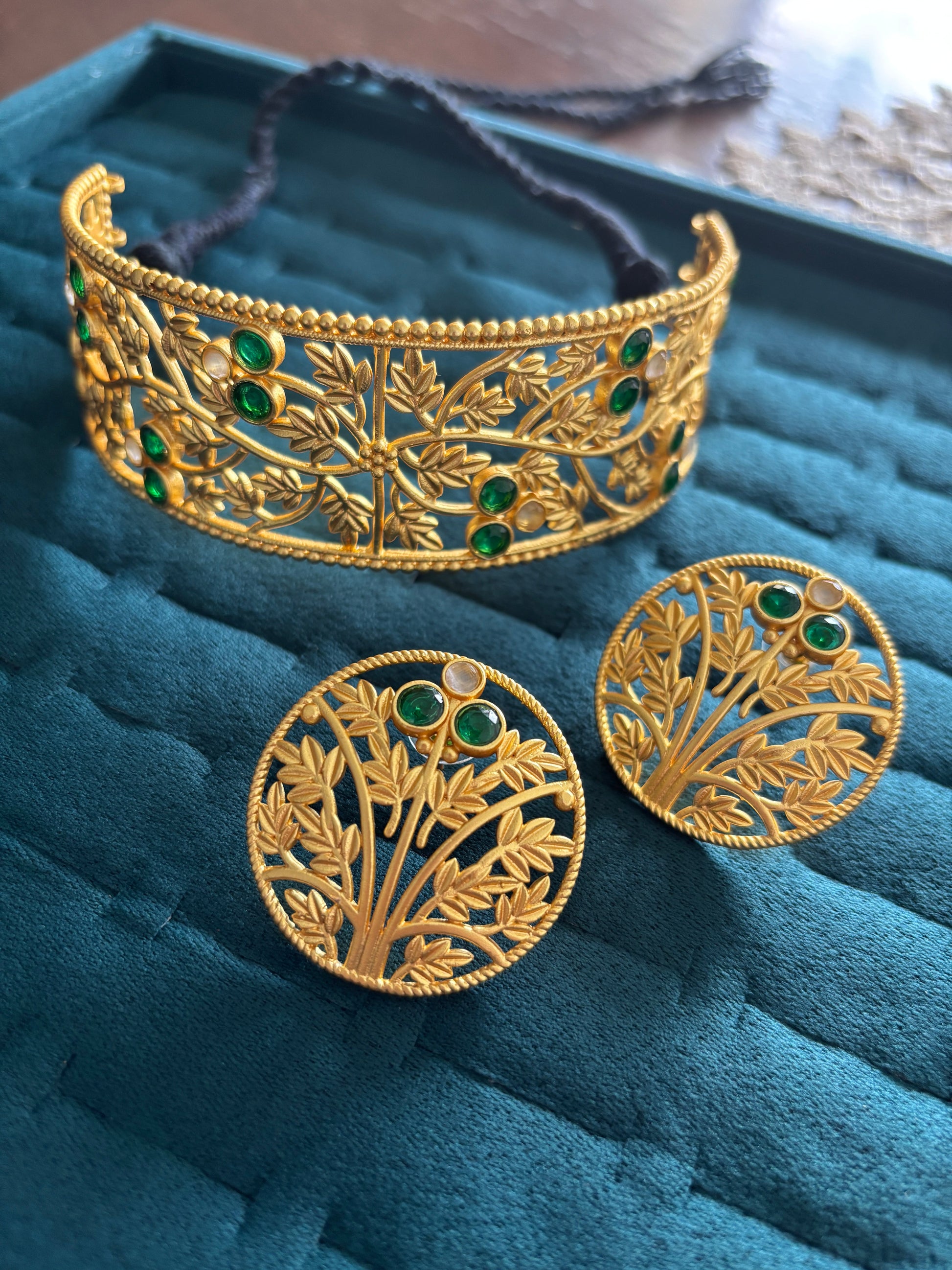 SONIKA CHOKER SET Gehnacollections