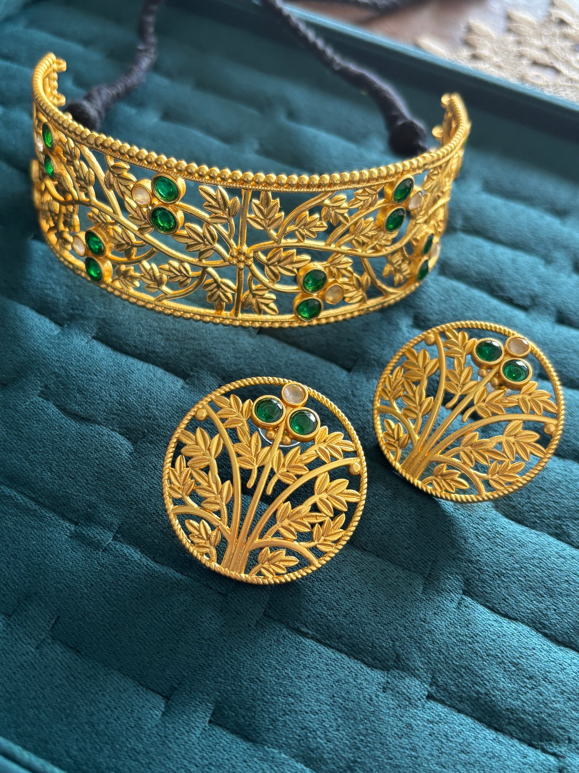 SONIKA CHOKER SET Gehnacollections