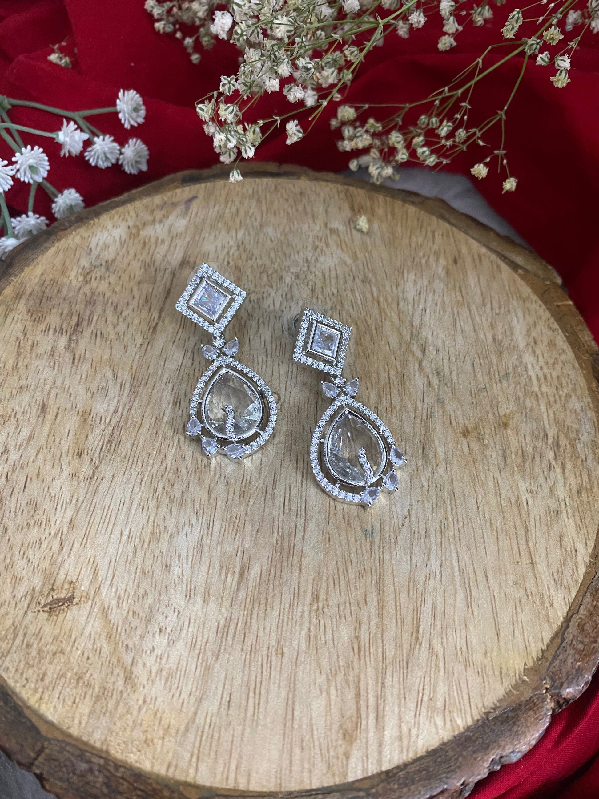 ZAYAN DANGLERS Gehnacollections