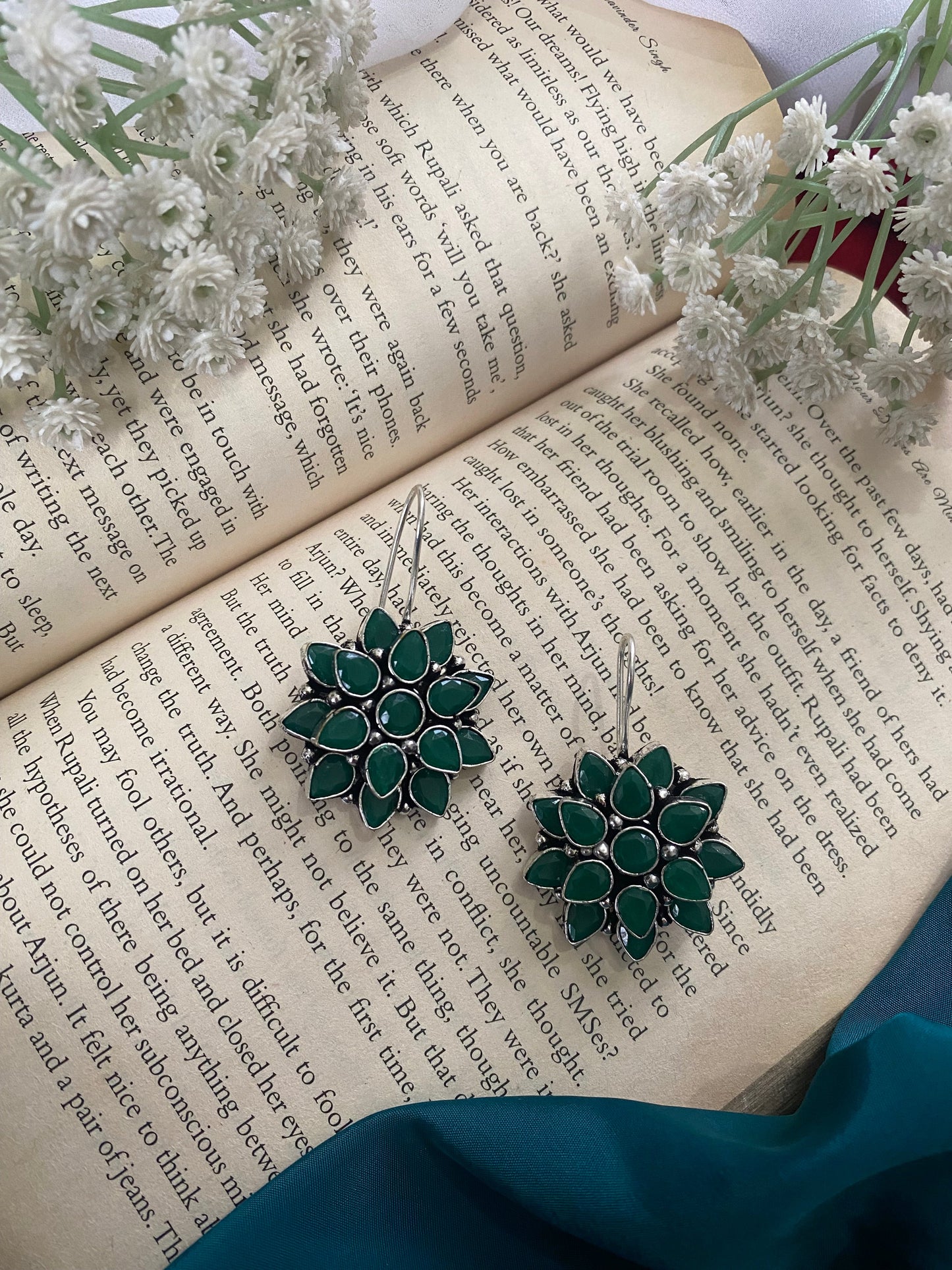 Kshitija Earrings Gehnacollections