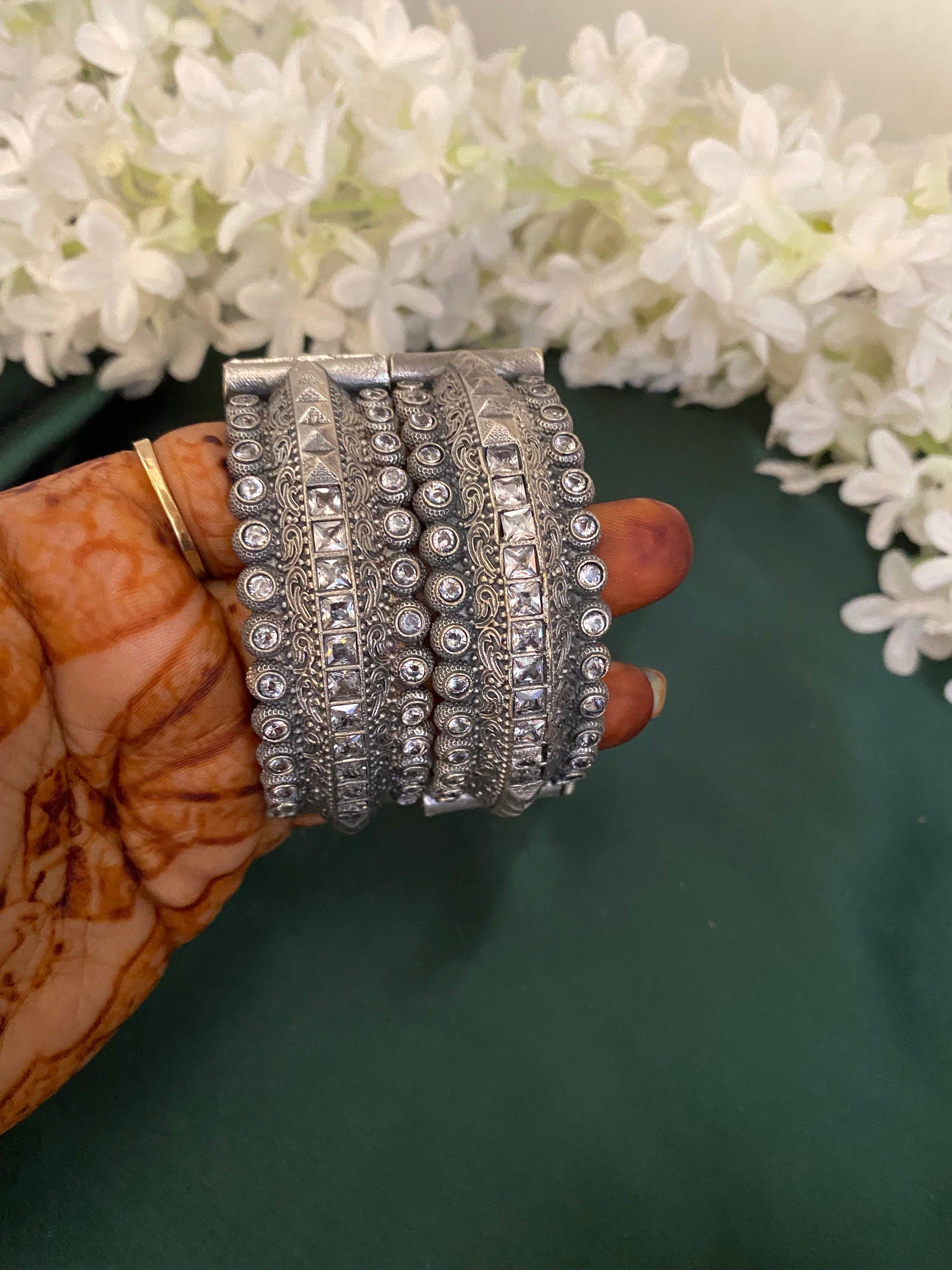 SARA KADA Gehnacollections