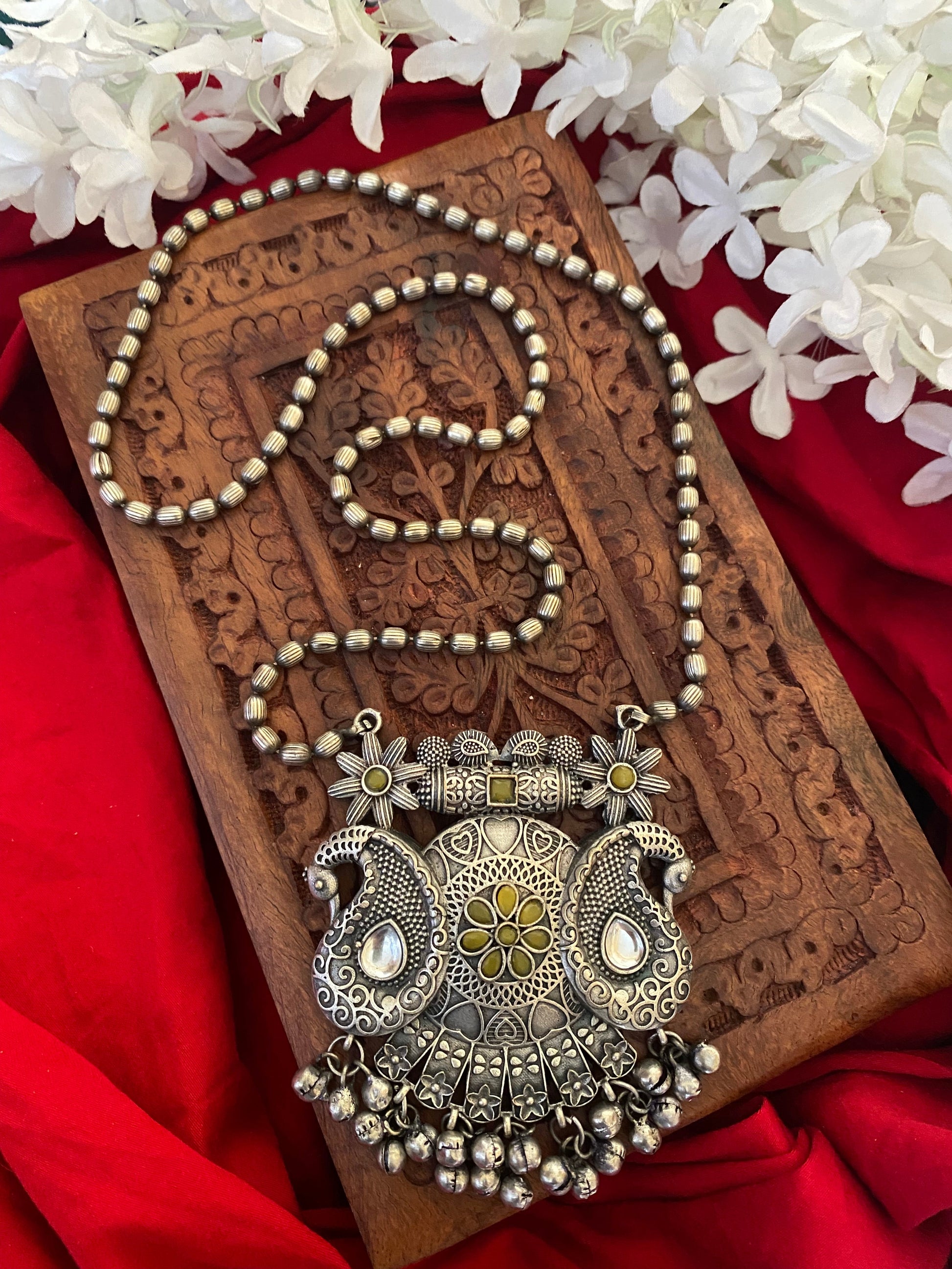 MAYUR LONG NECKLACE Gehnacollections