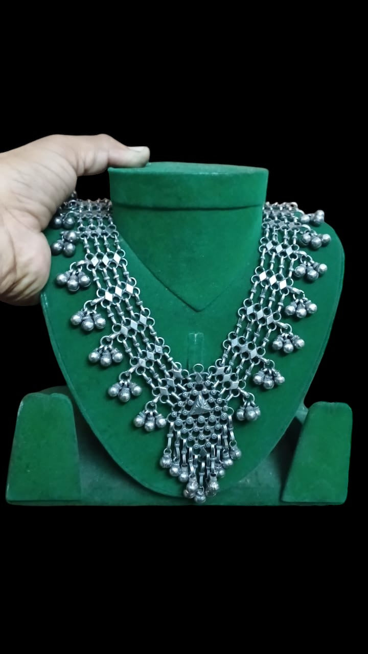 DHANVI NECKLACE Gehnacollections