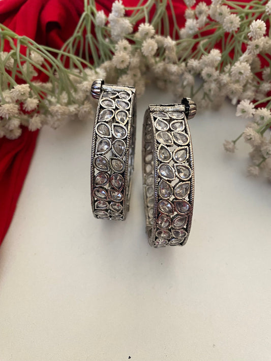 ASHIKA STONE KADA Gehnacollections