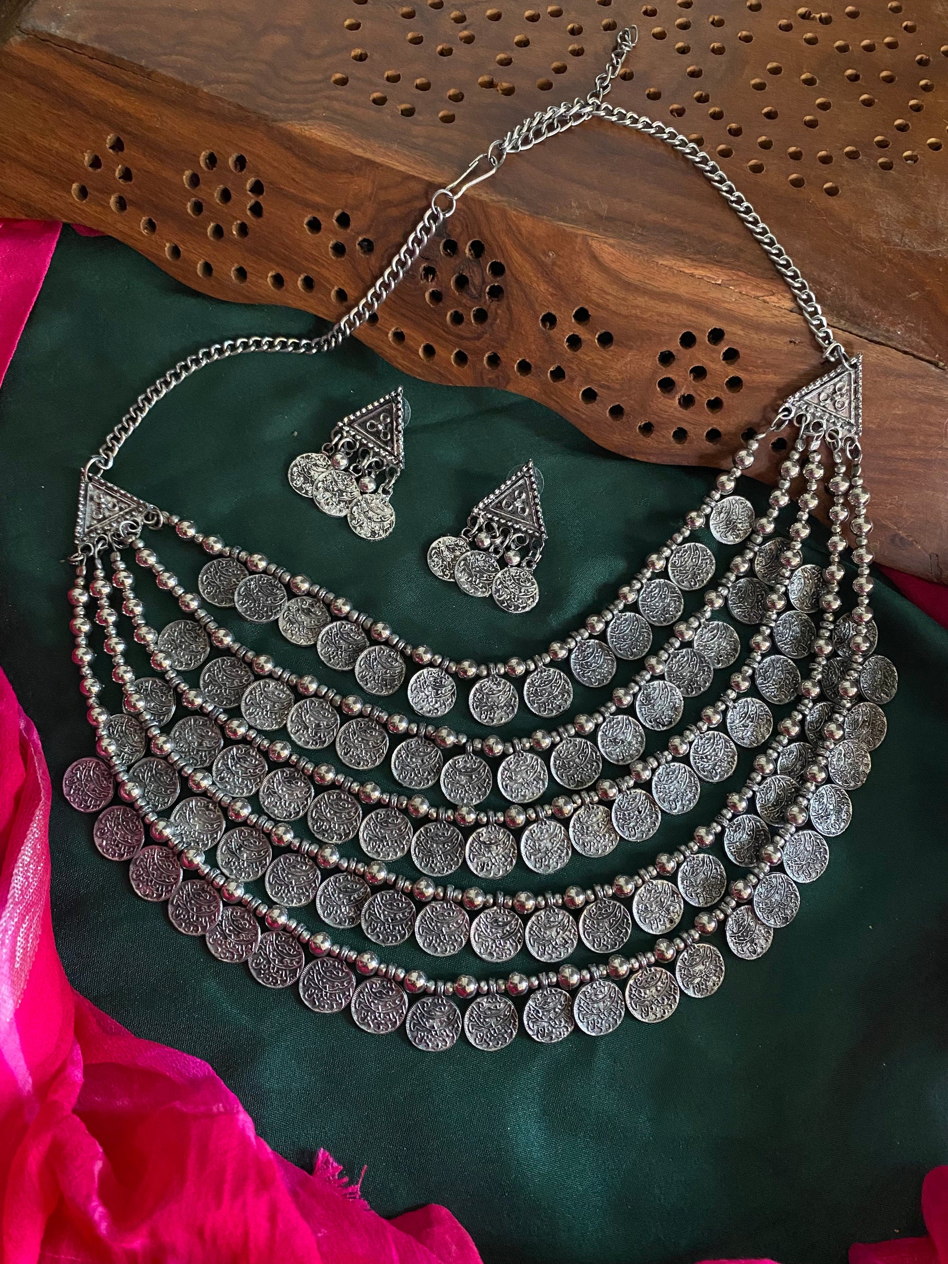 Coin Layer Necklace Set Gehnacollections