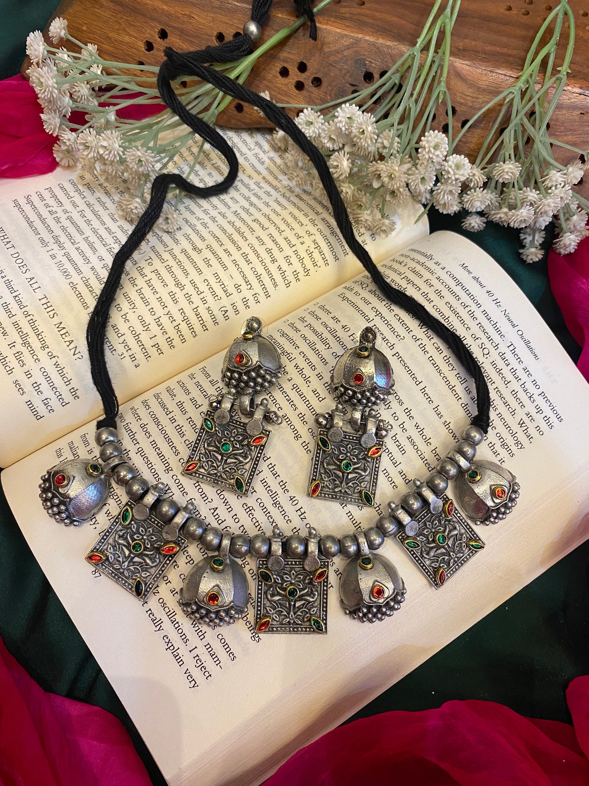 ISABELLA CHOKER SET Gehnacollections