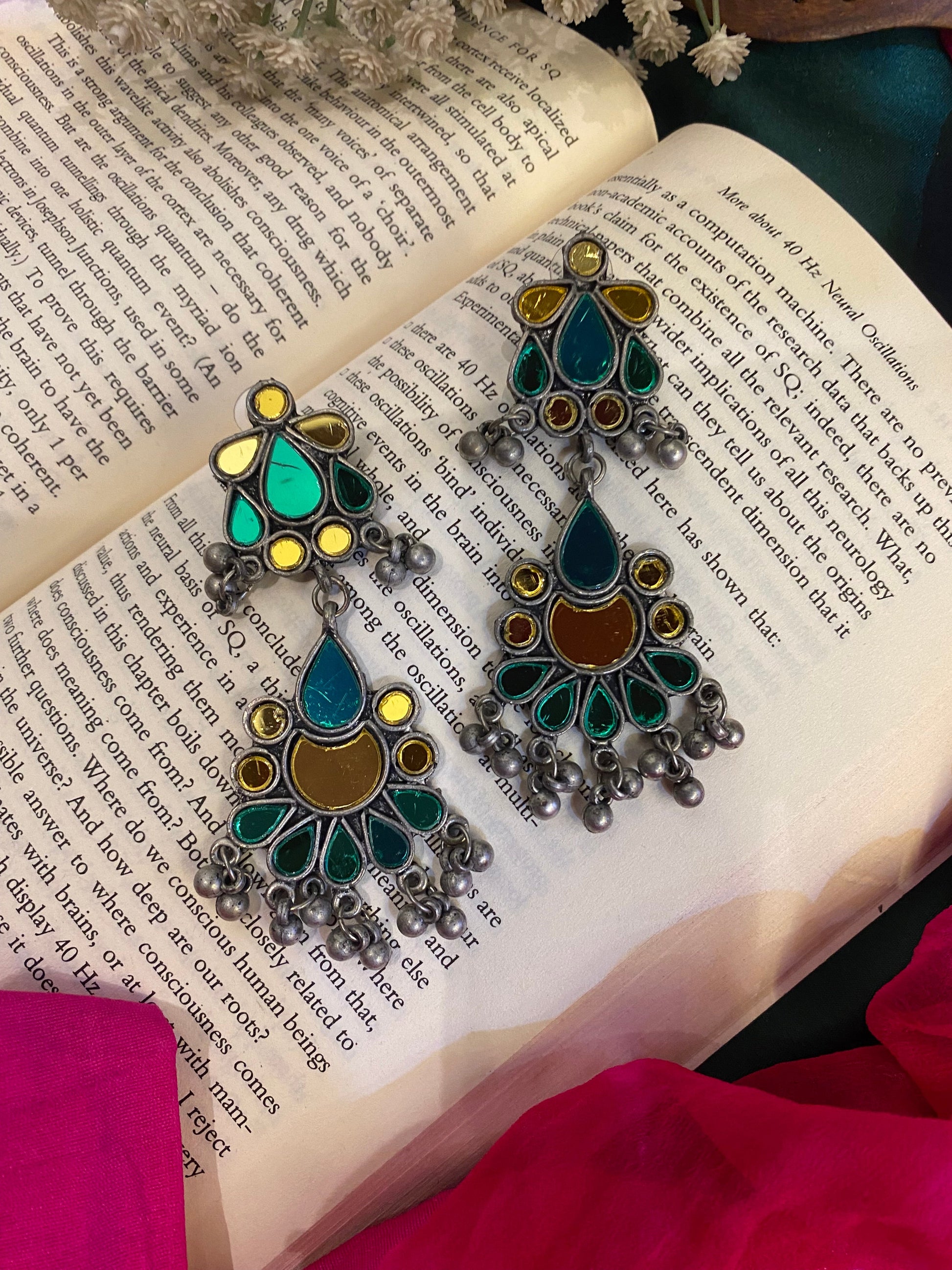 NAIN DANGLERS Gehnacollections