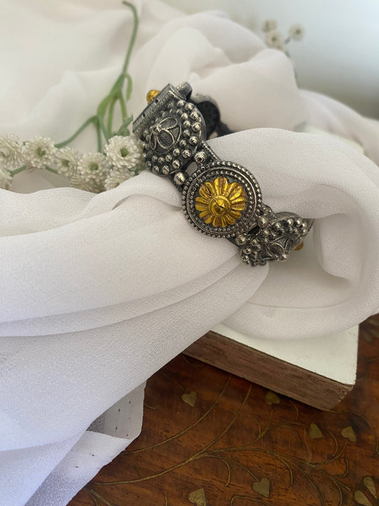 NISHI DUAL TONE KADA Gehnacollections