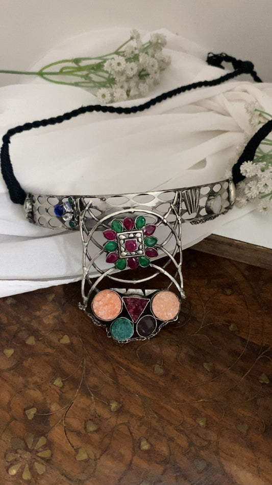 FUSION CHOKER Gehnacollections