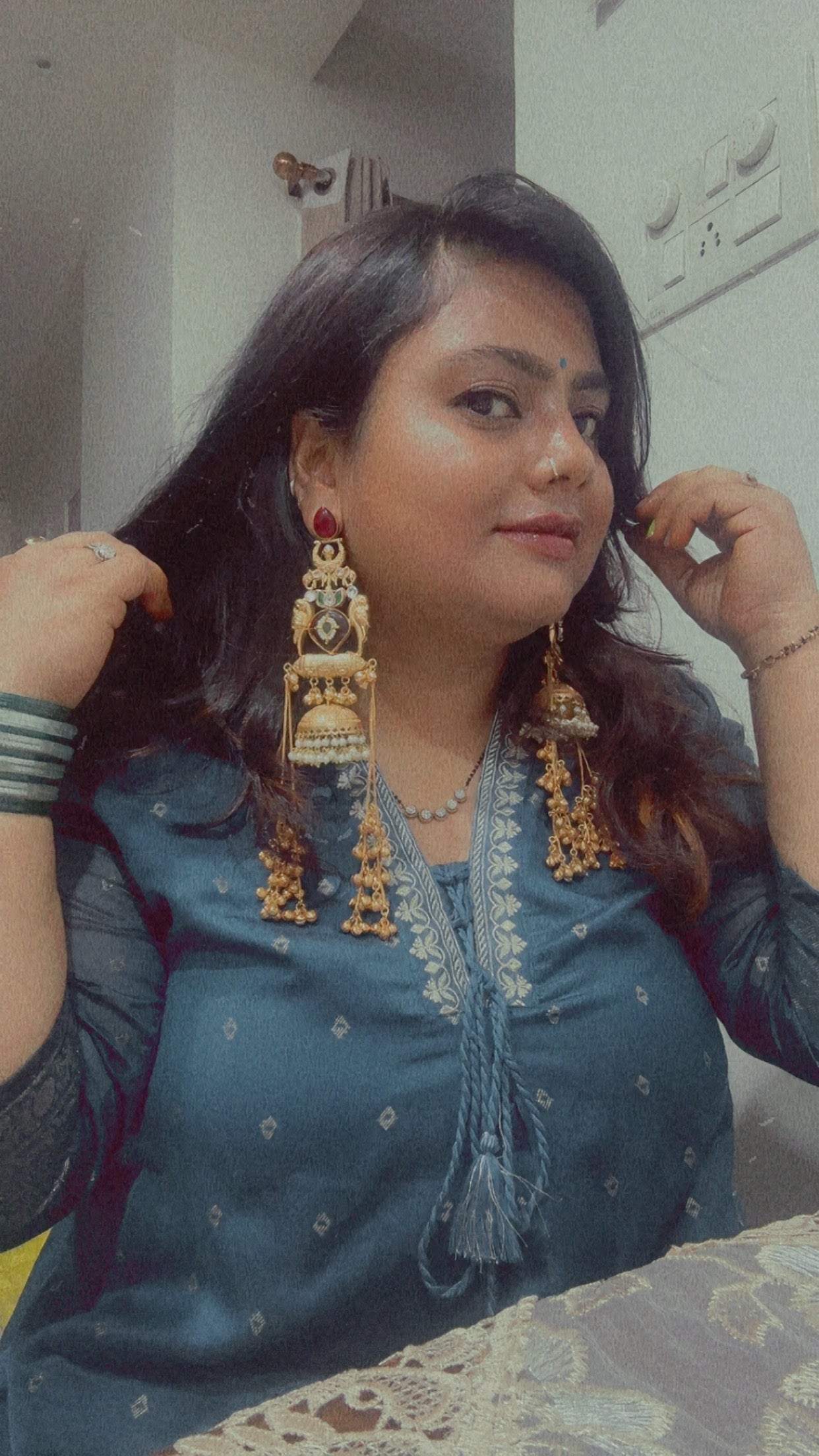 VRITTI DEJHOOR JHUMKA Gehnacollections