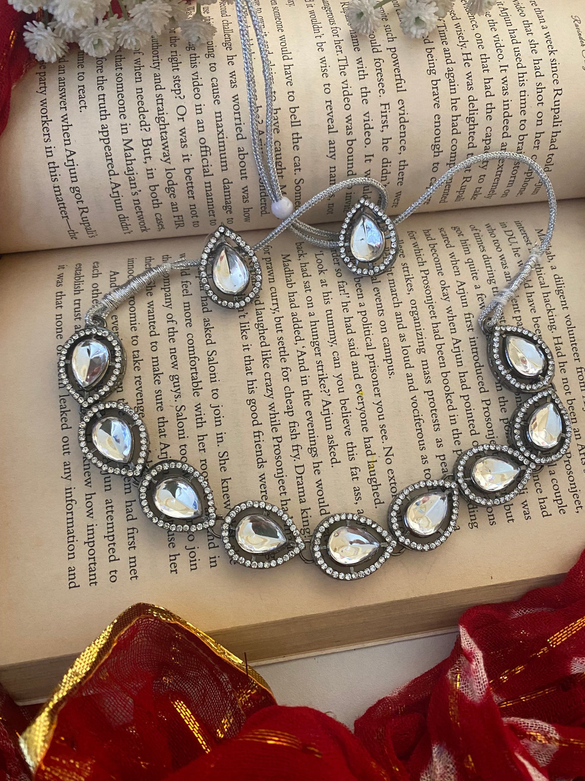 ALIZA CHOKER SET Gehnacollections