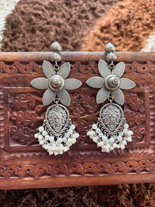 Darika Danglers Gehnacollections