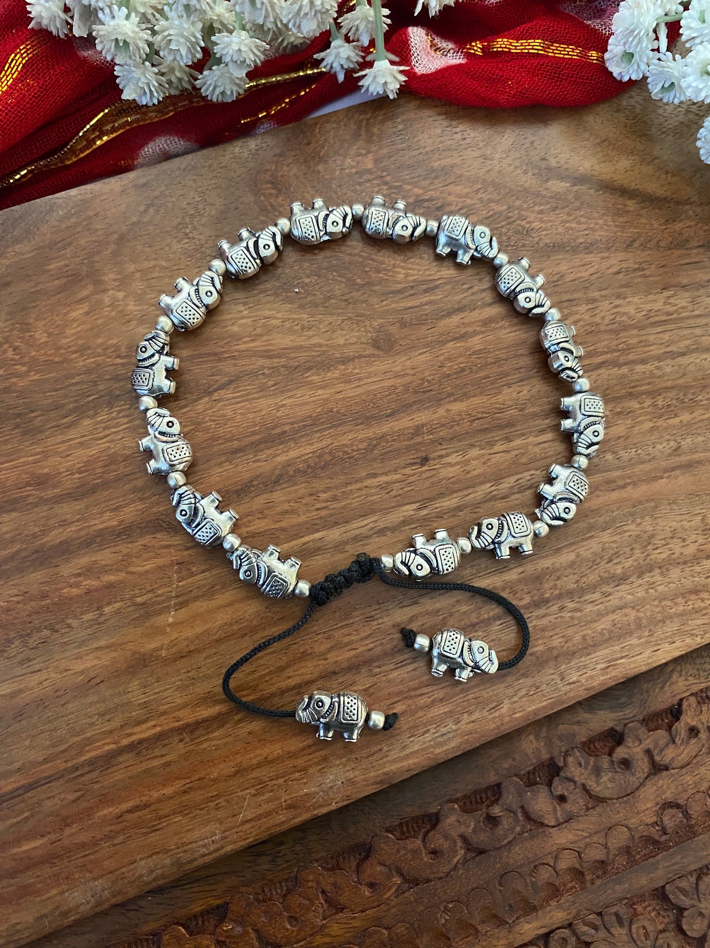 GAJ NAZARIYA Gehnacollections