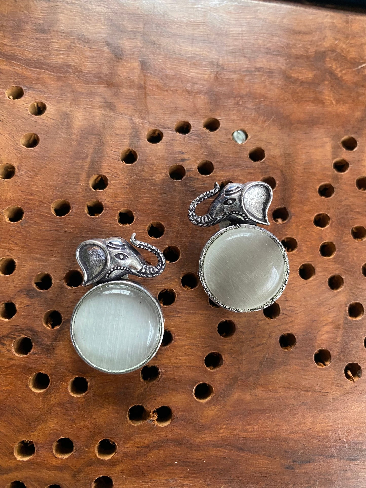 MONALISHA ELEPHANT STUDS Gehnacollections