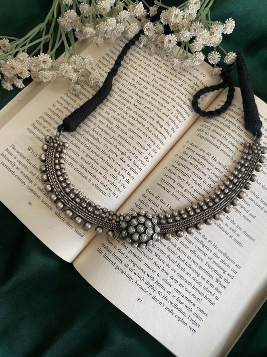 PEARL CHOKER Gehnacollections