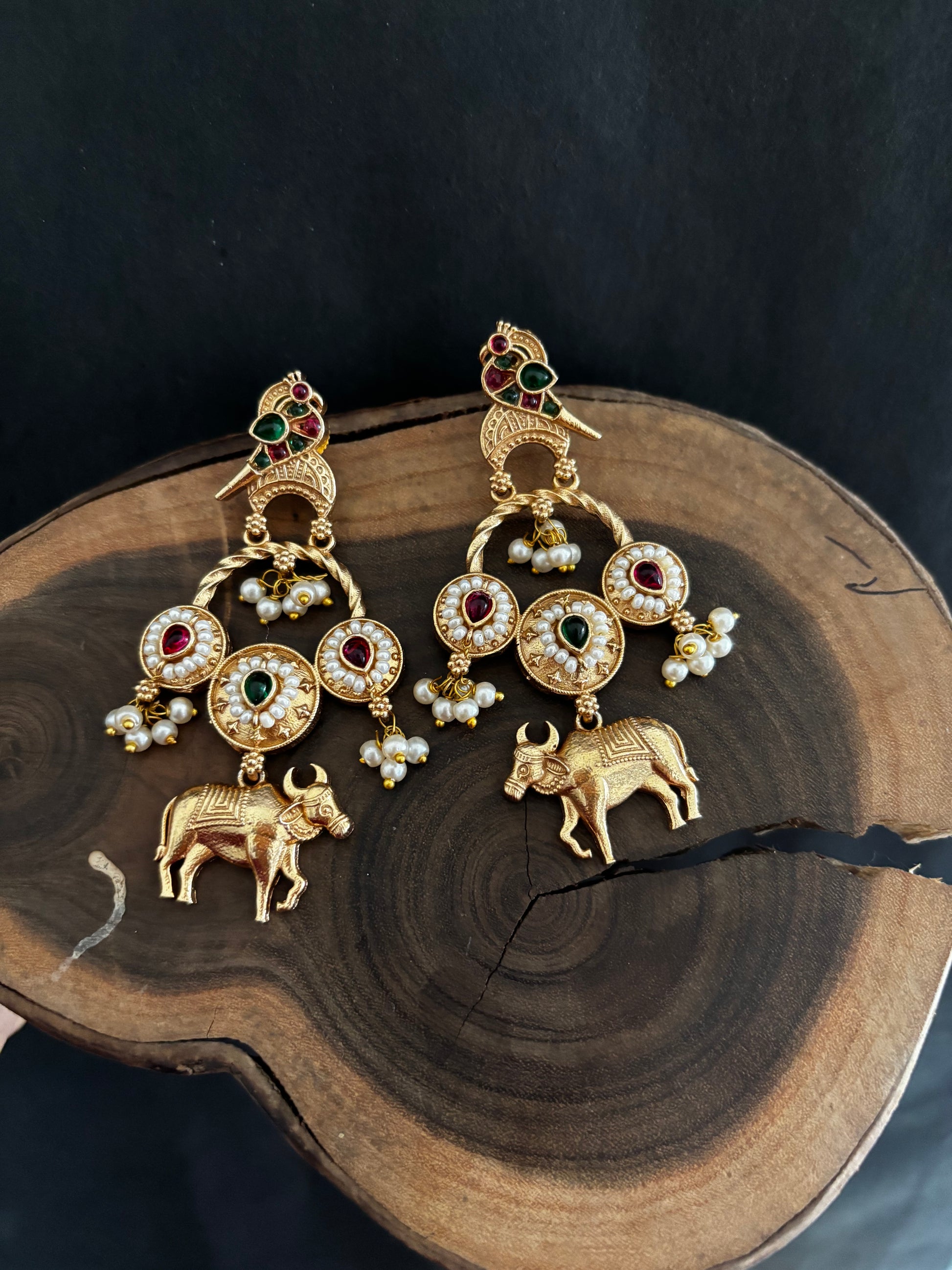 DHENU DANGLERS Gehnacollections