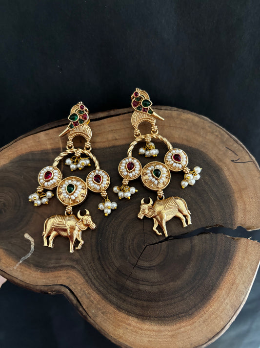 DHENU DANGLERS Gehnacollections