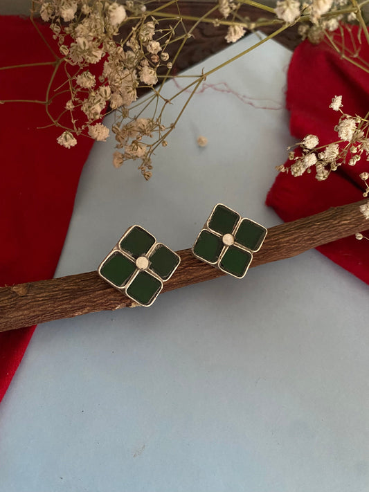 KAANCH STUDS Gehnacollections