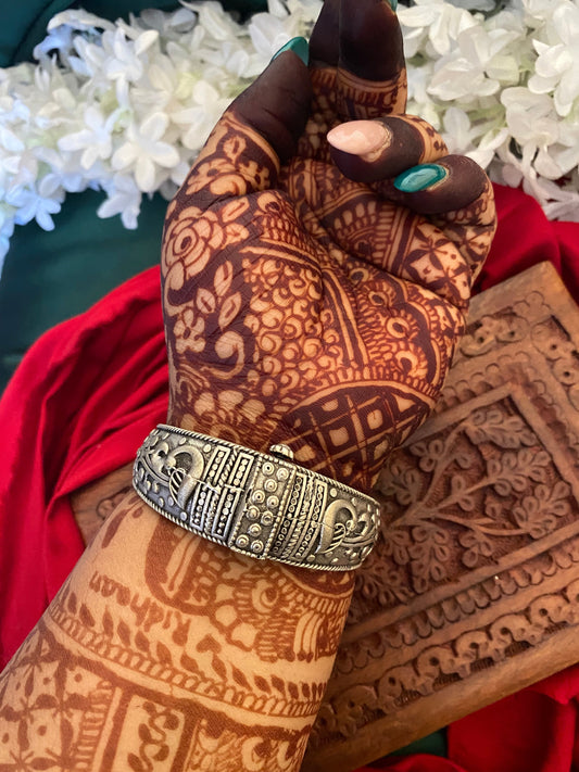 SUMAIRA KADA Gehnacollections