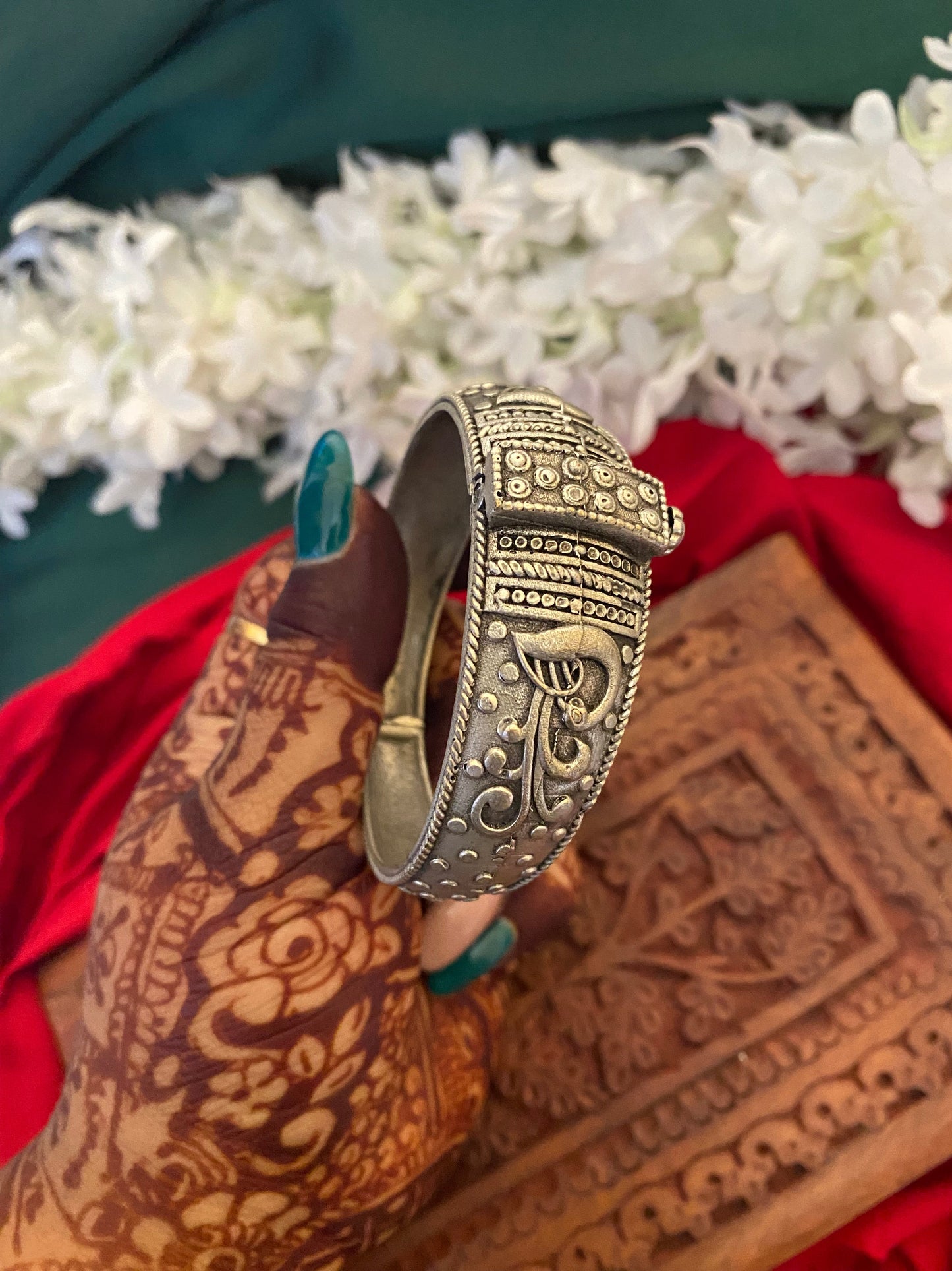 SUMAIRA KADA Gehnacollections