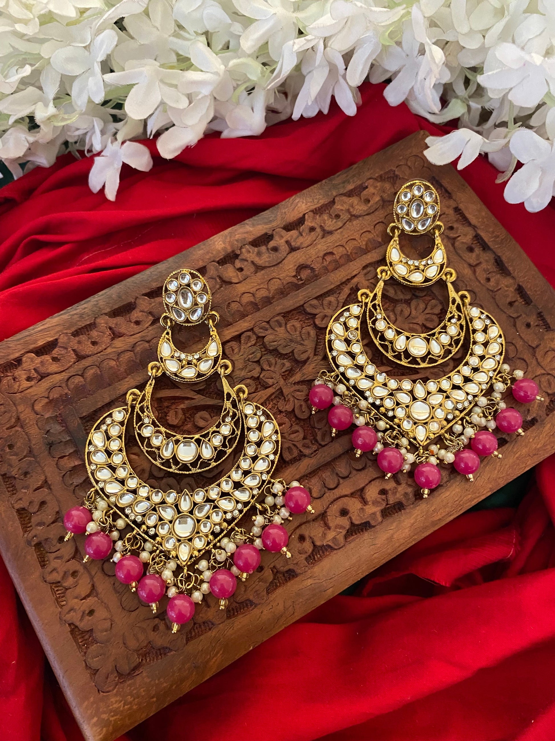 KIYARA CHANDBALI Gehnacollections