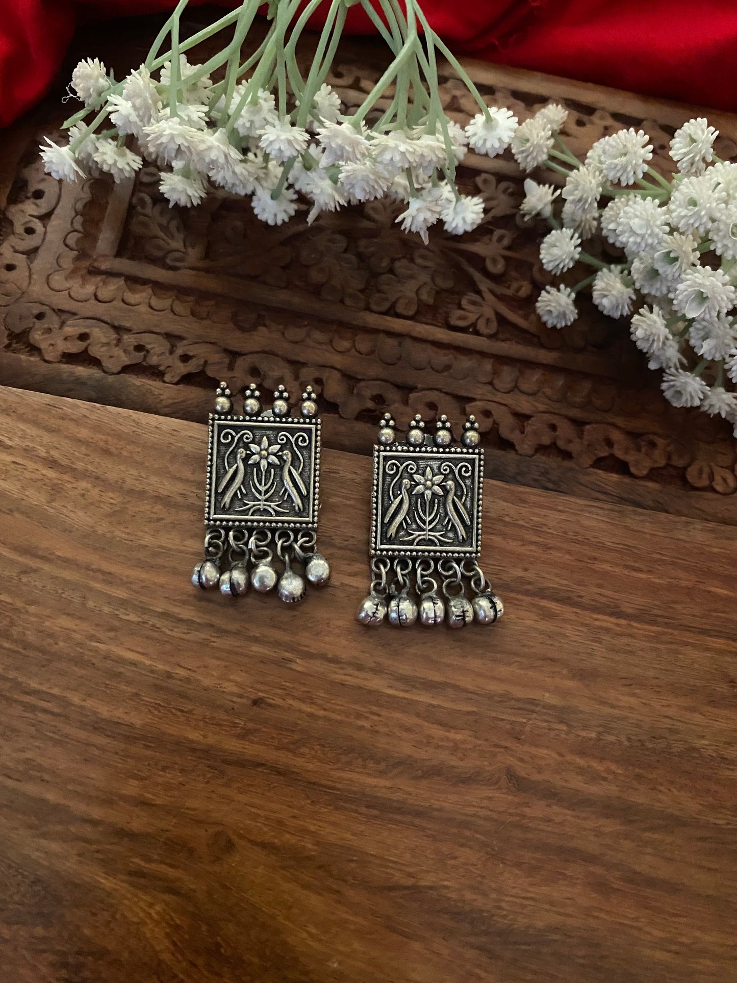 PENGUIN GHUNGHROO STUDS Gehnacollections