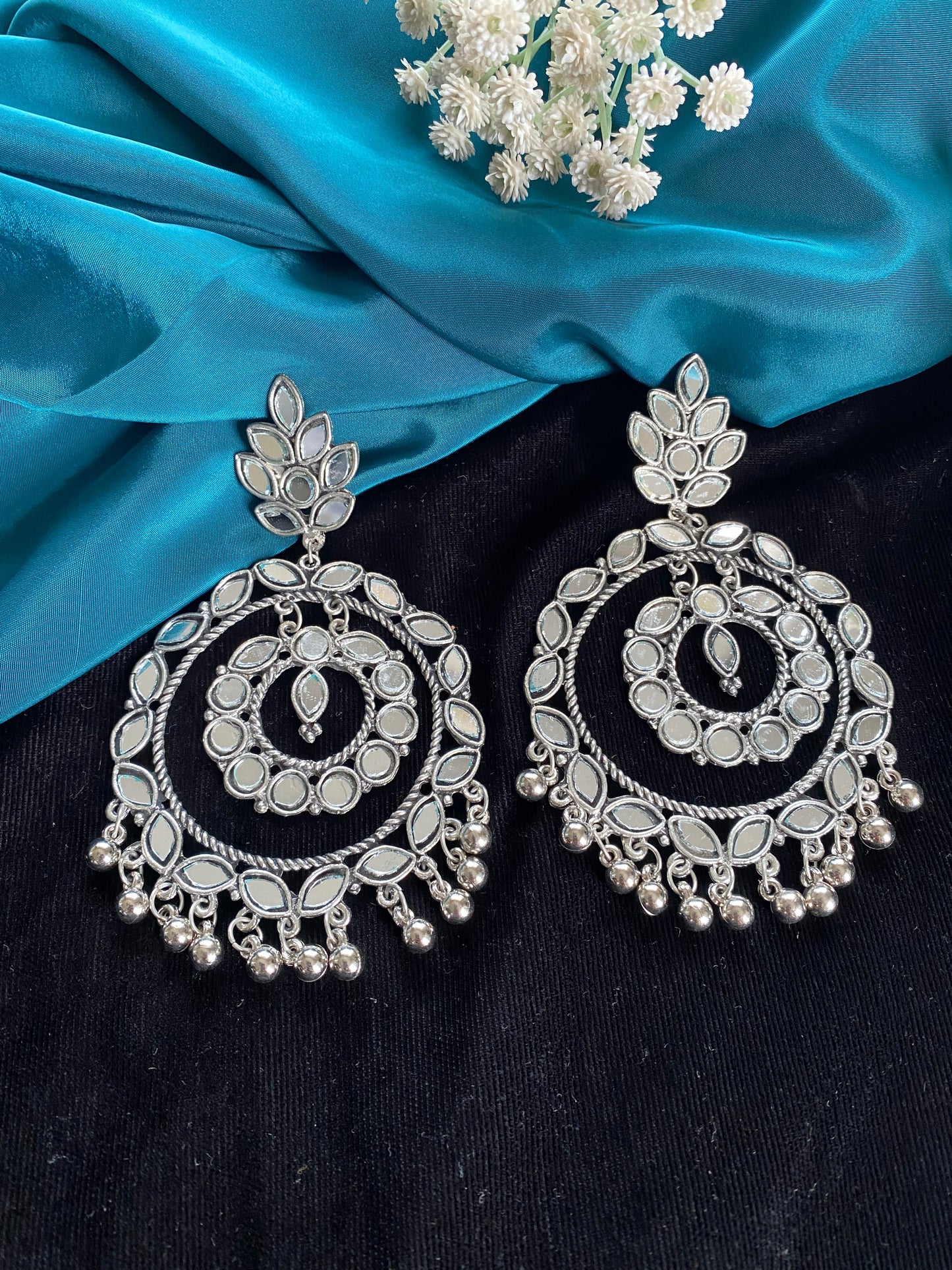 Romina Seesh Chandbali Gehnacollections