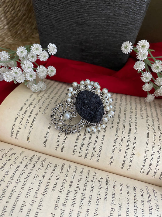 UNFINISHED STONE PEARL RING Gehnacollections