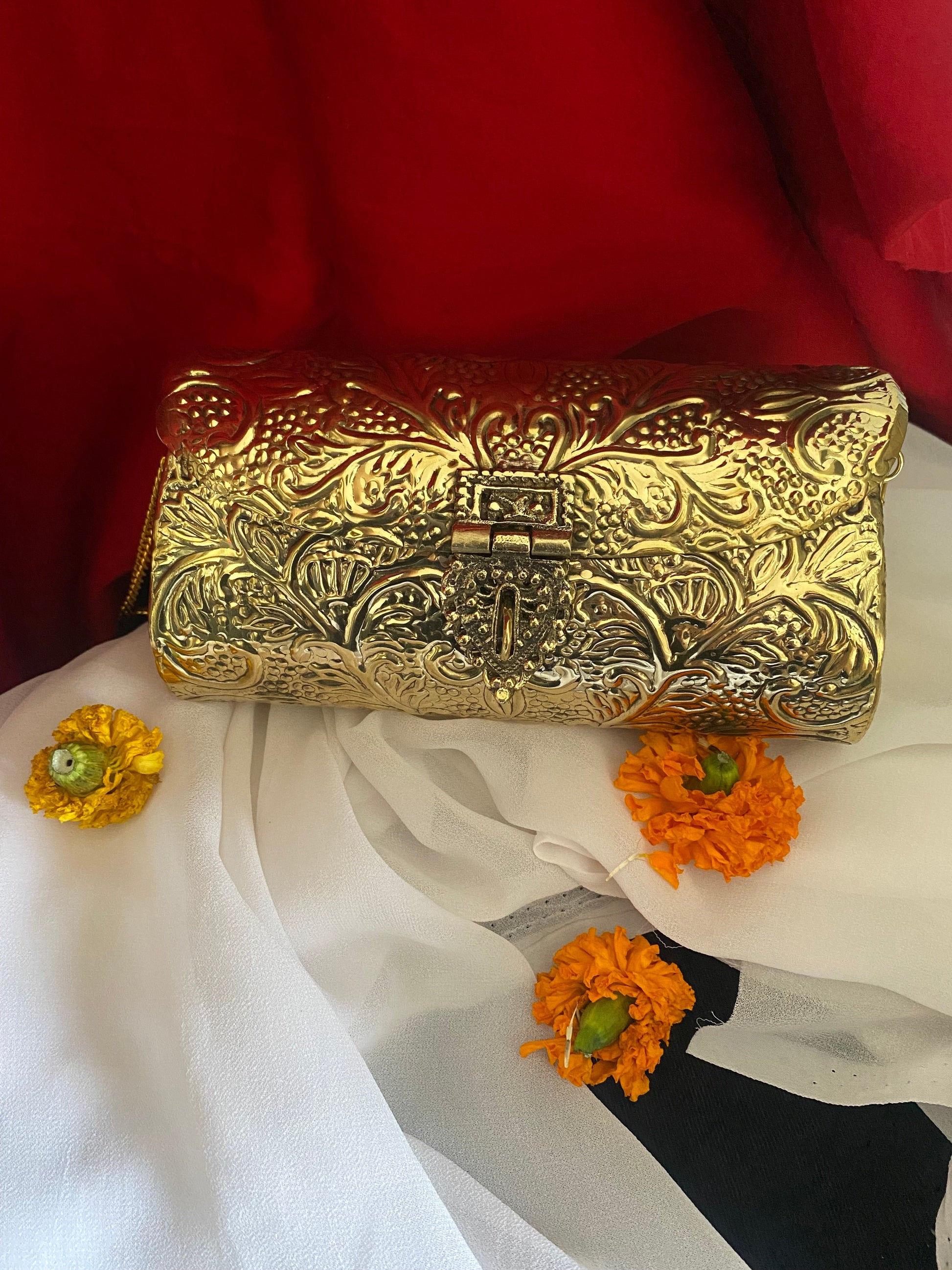 BATUA Gehnacollections