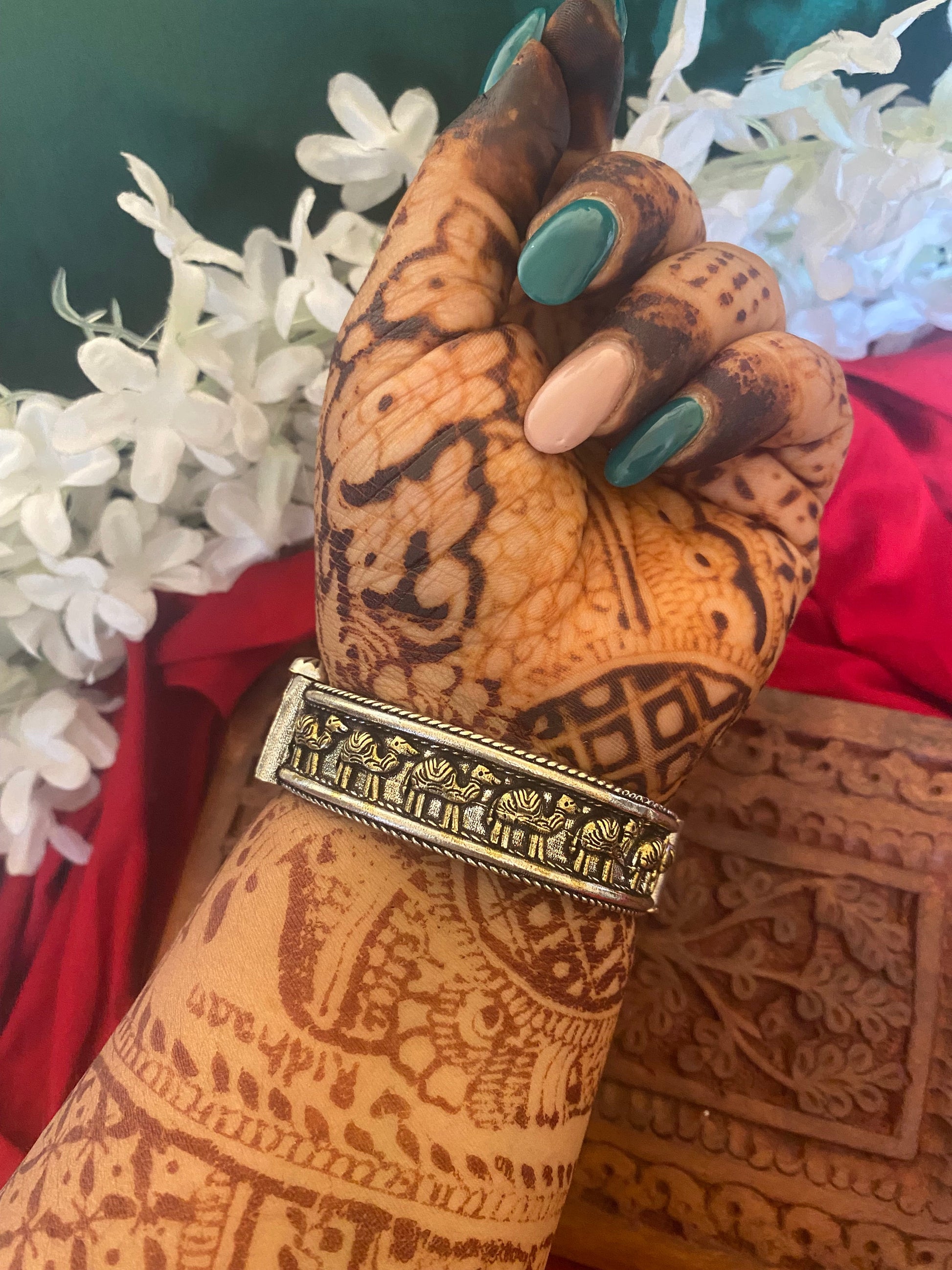 CAMEL DUAL TONE KADA Gehnacollections