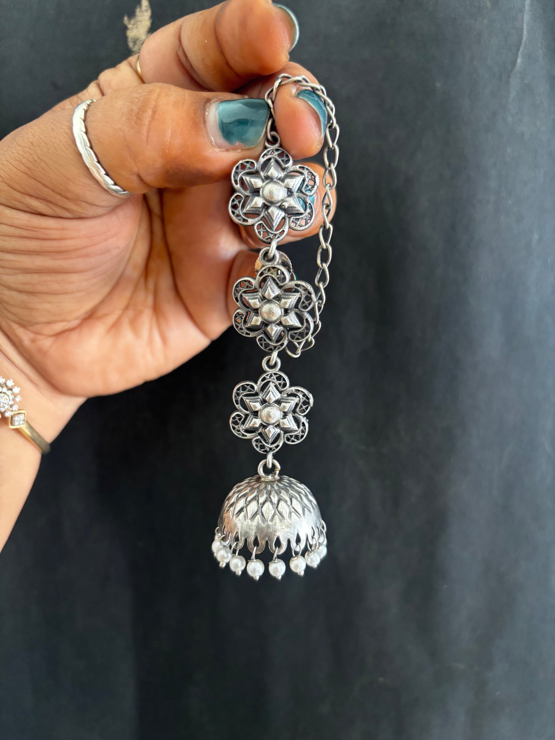 Qirat Jhumka Gehnacollections