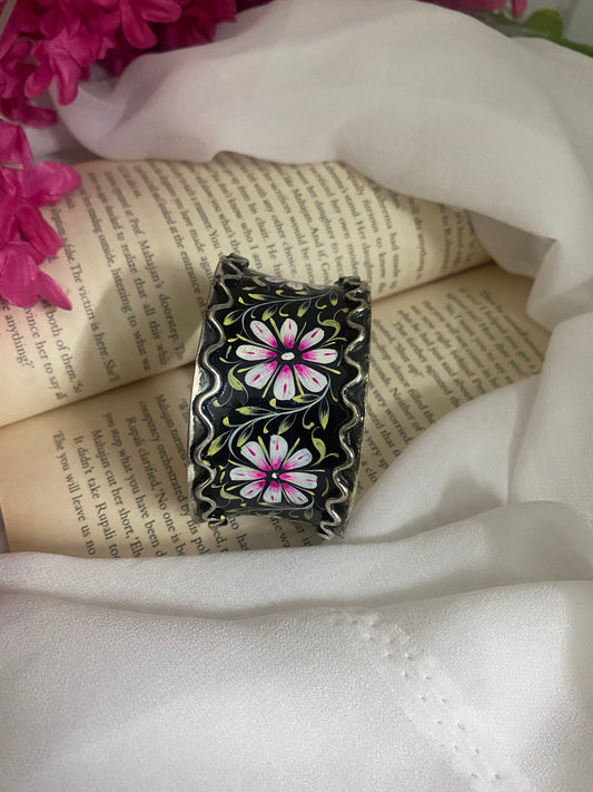 HAND PAINTED KADA Gehnacollections