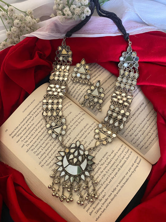 ABHAY LONG SEESH NECKLACE Gehnacollections