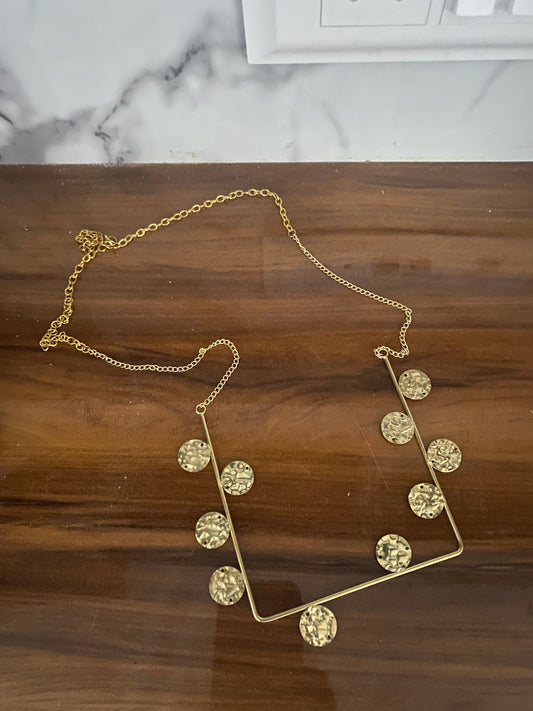 SQUARE PENDENT NECKLACE Gehnacollections