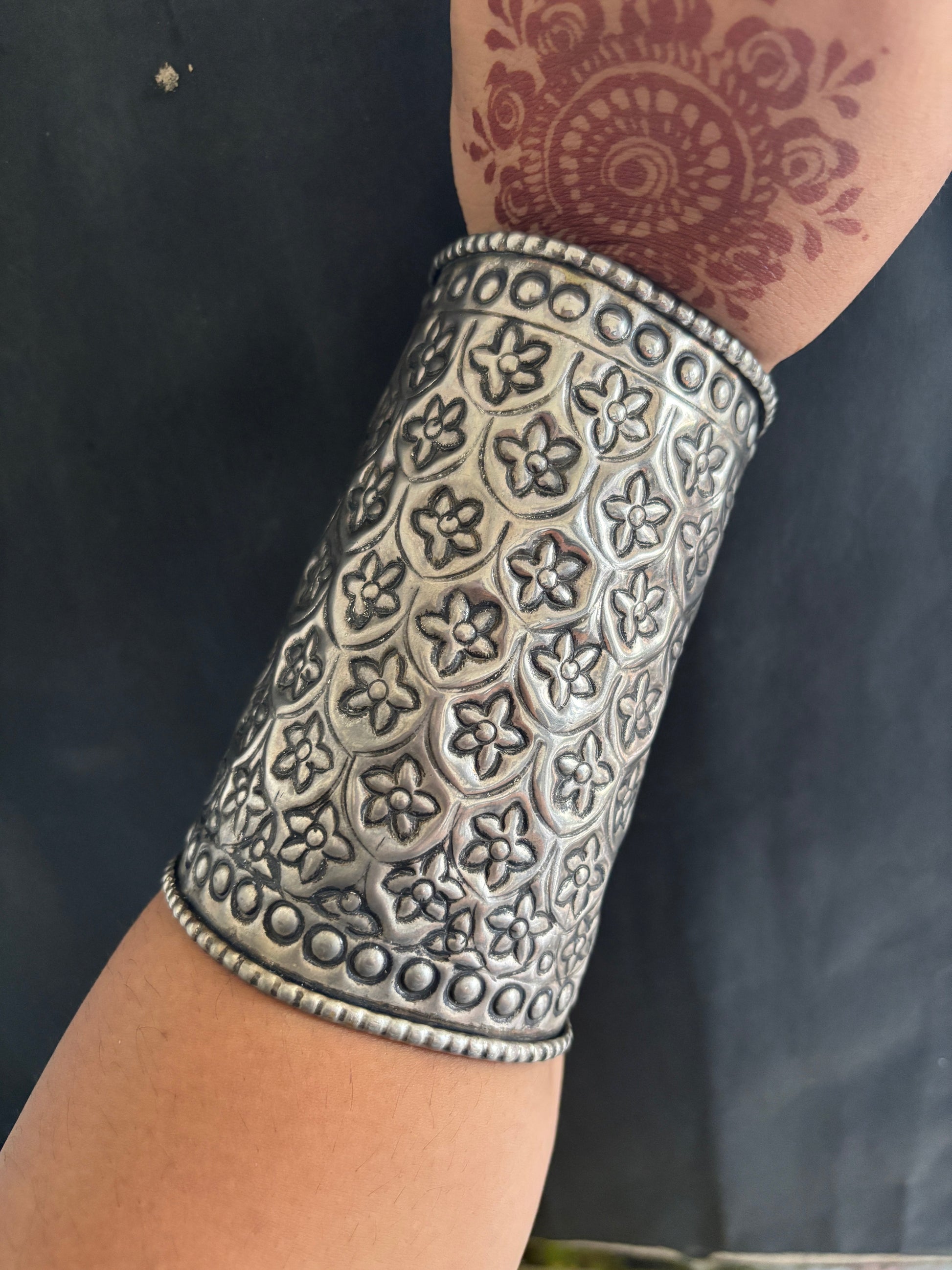 Floral handcuff Gehnacollections