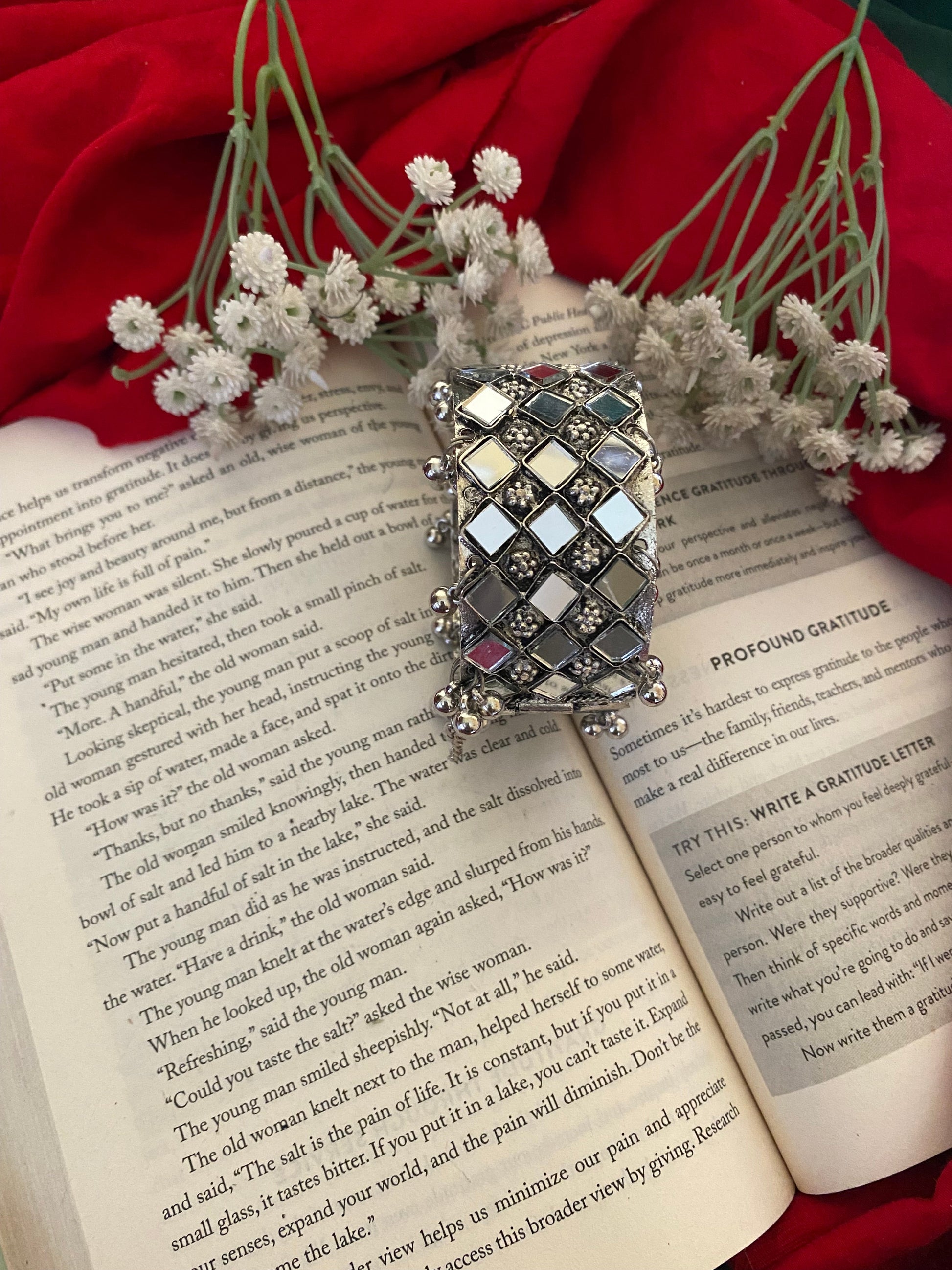 BARFI SEESH KADA Gehnacollections